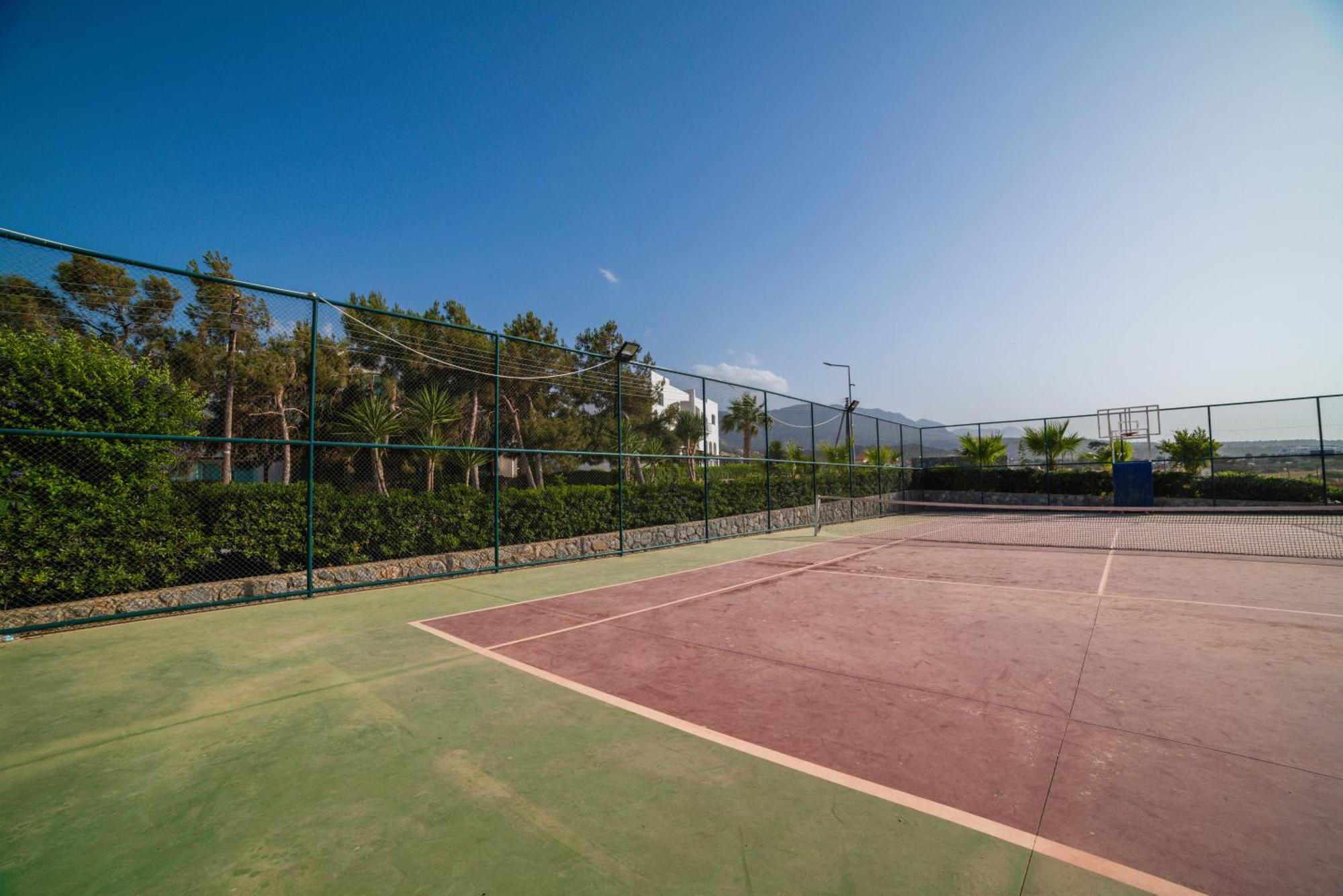 Modern And Cozy Designer In Relaxing Environment Kyrenia (Northern Cyprus)