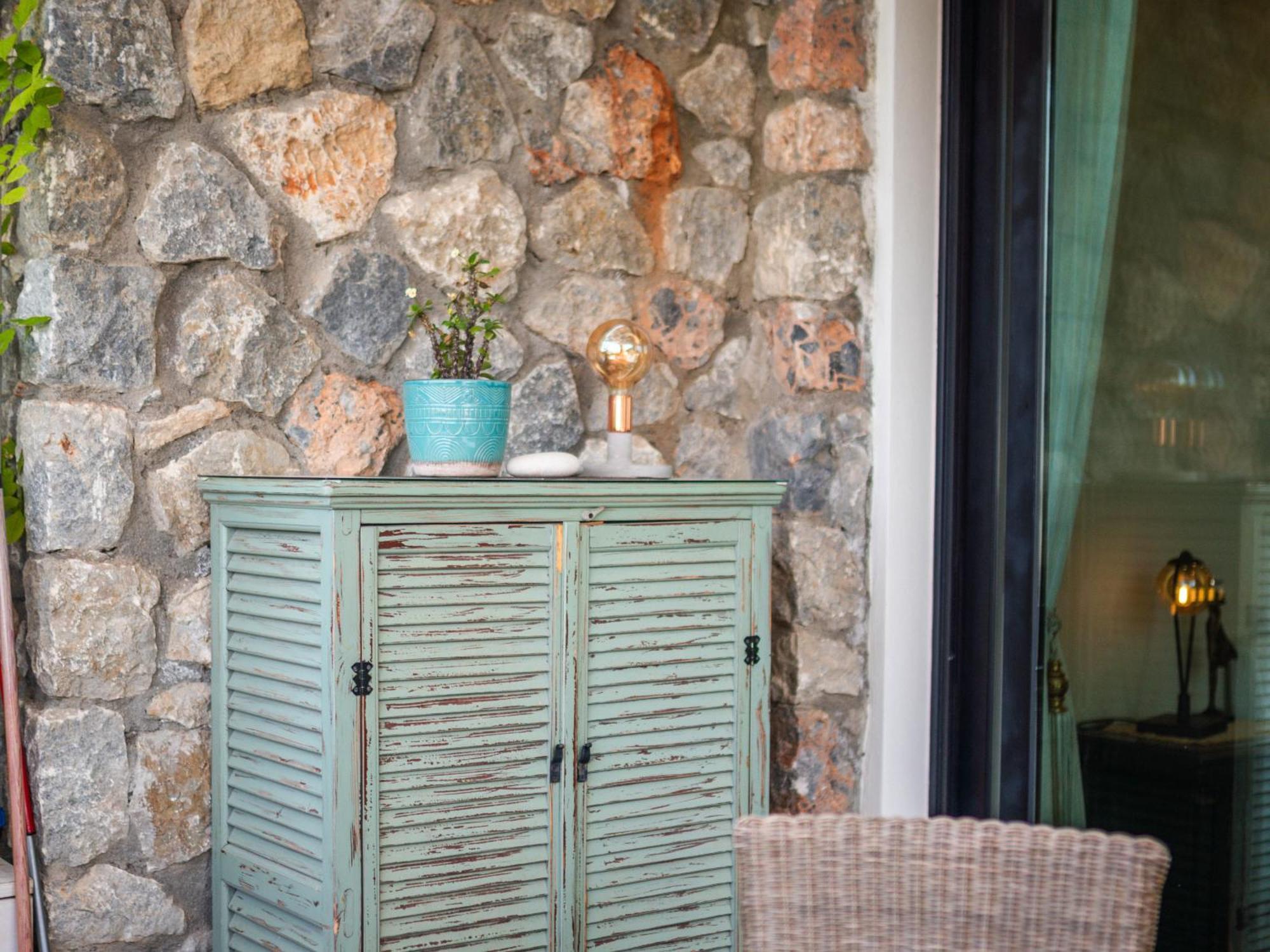 Modern And Cozy Designer In Relaxing Environment * Kyrenia (Northern Cyprus)