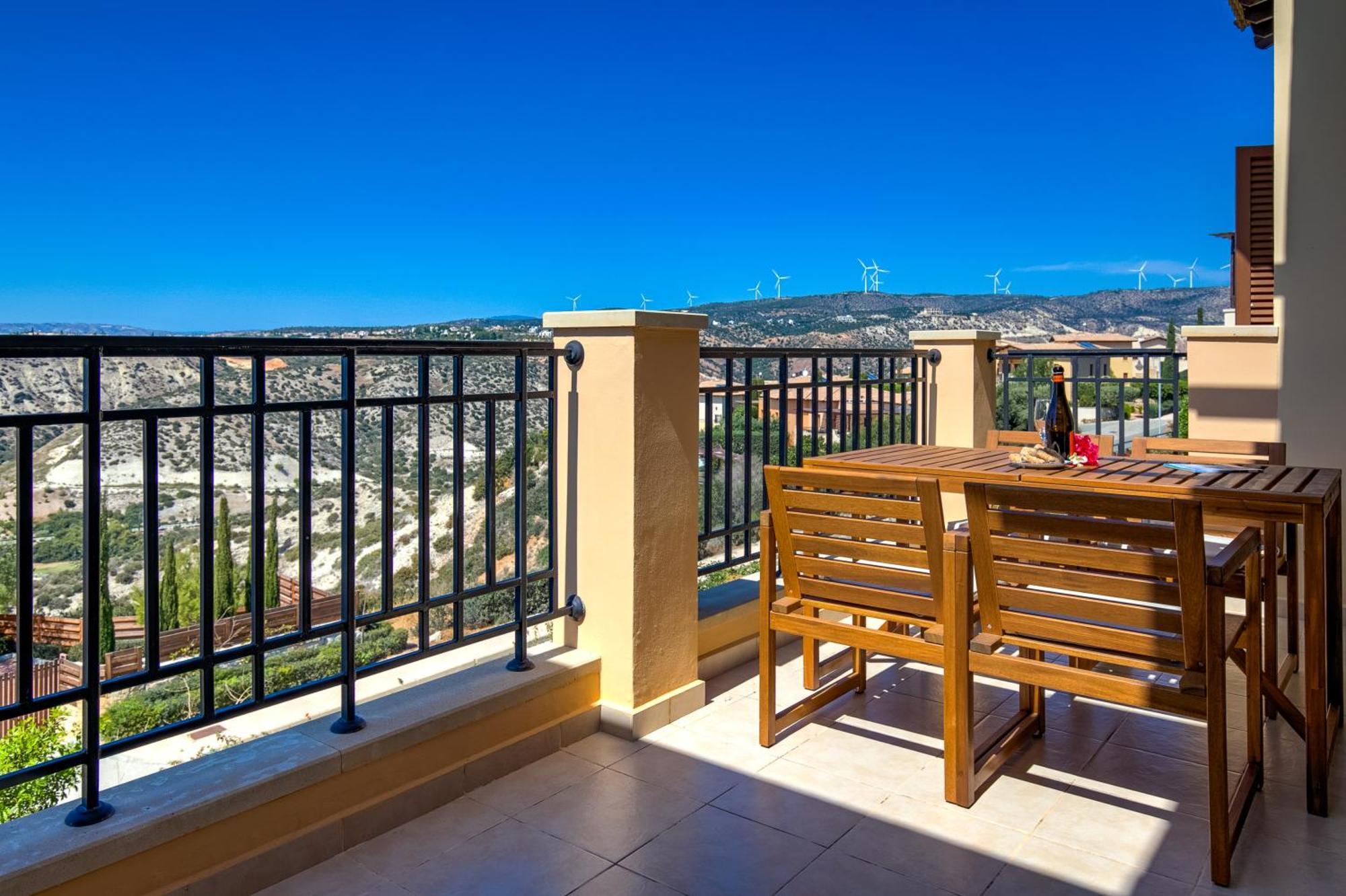 Aphrodite Hills Golf Luxury Sea View Apartment, Sophia Bj12 * Kouklia