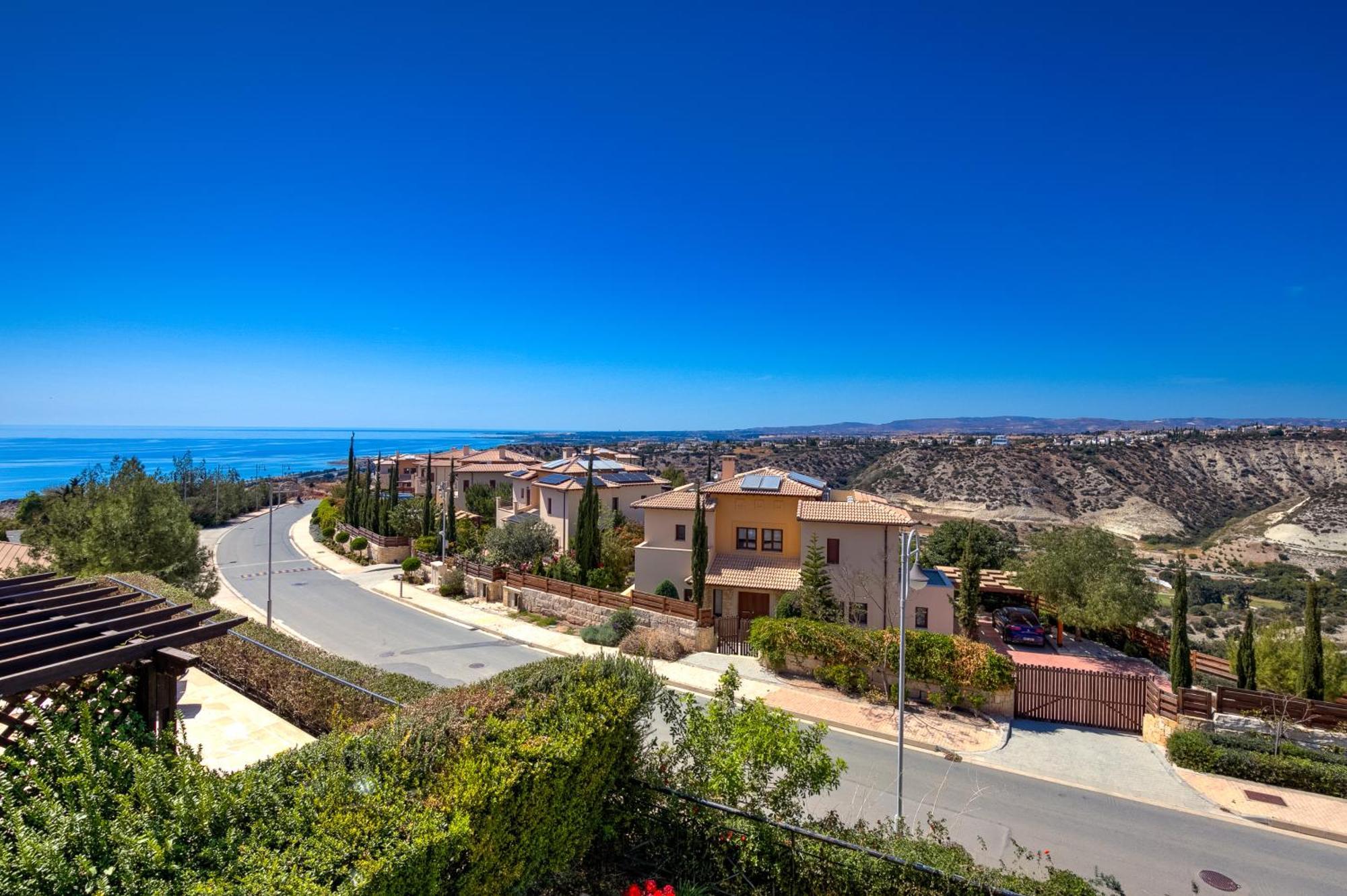 Aphrodite Hills Golf Luxury Sea View Apartment, Sophia Bj12