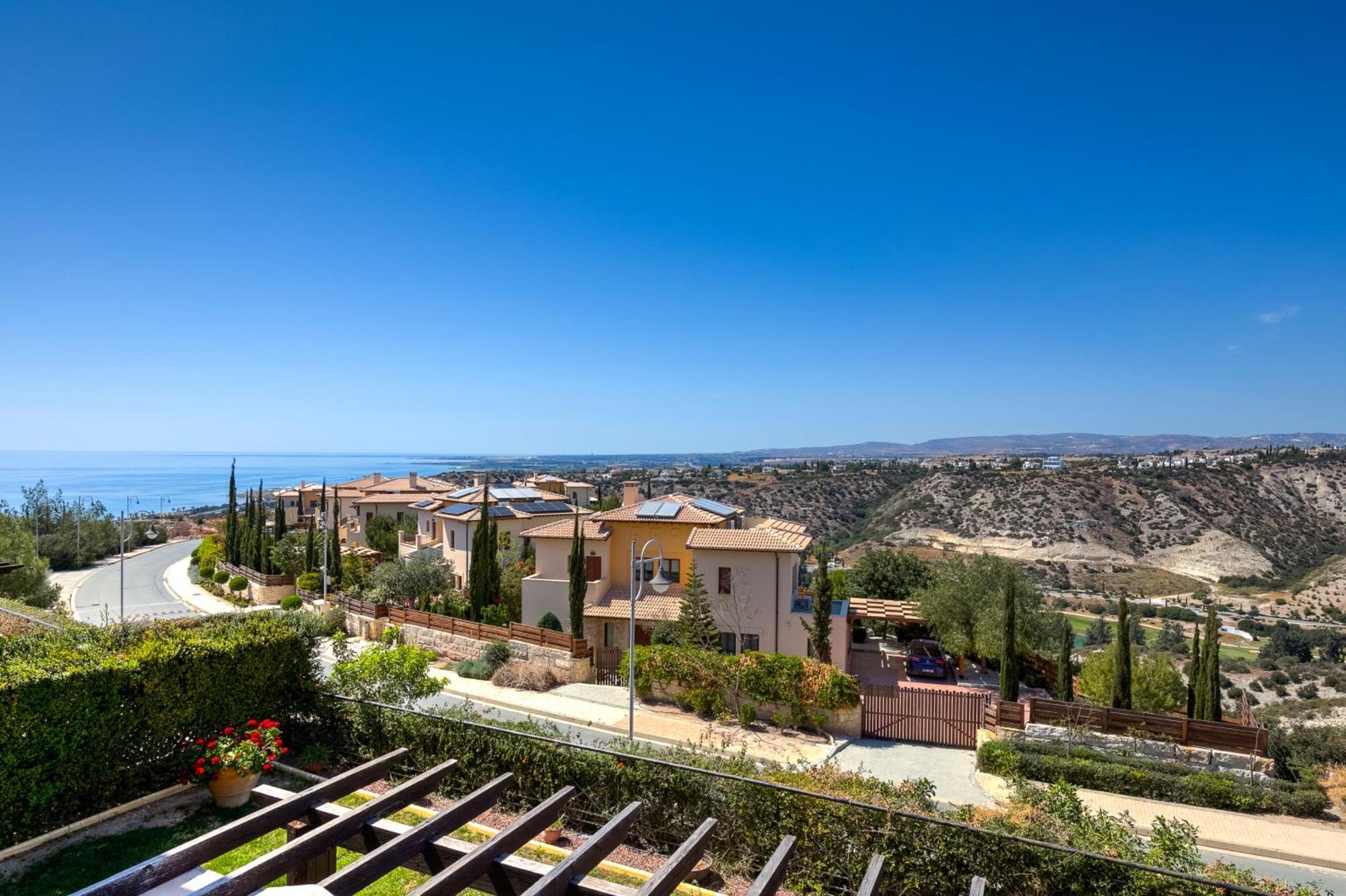 Aphrodite Hills Golf Luxury Sea View Apartment, Sophia Bj12 *