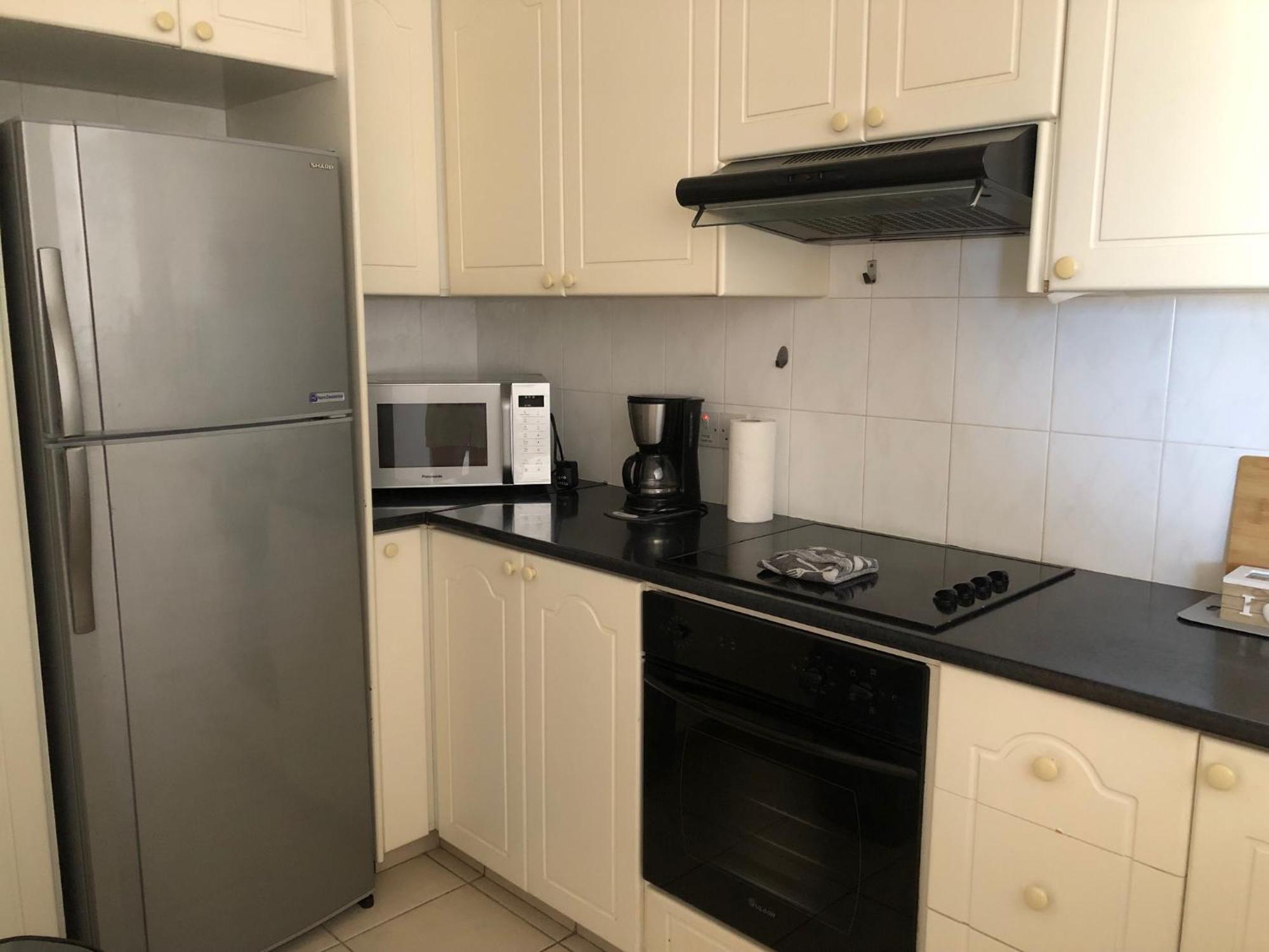 Kings Palace - Stylish 2 Bed With Sea Views Apartment Paphos