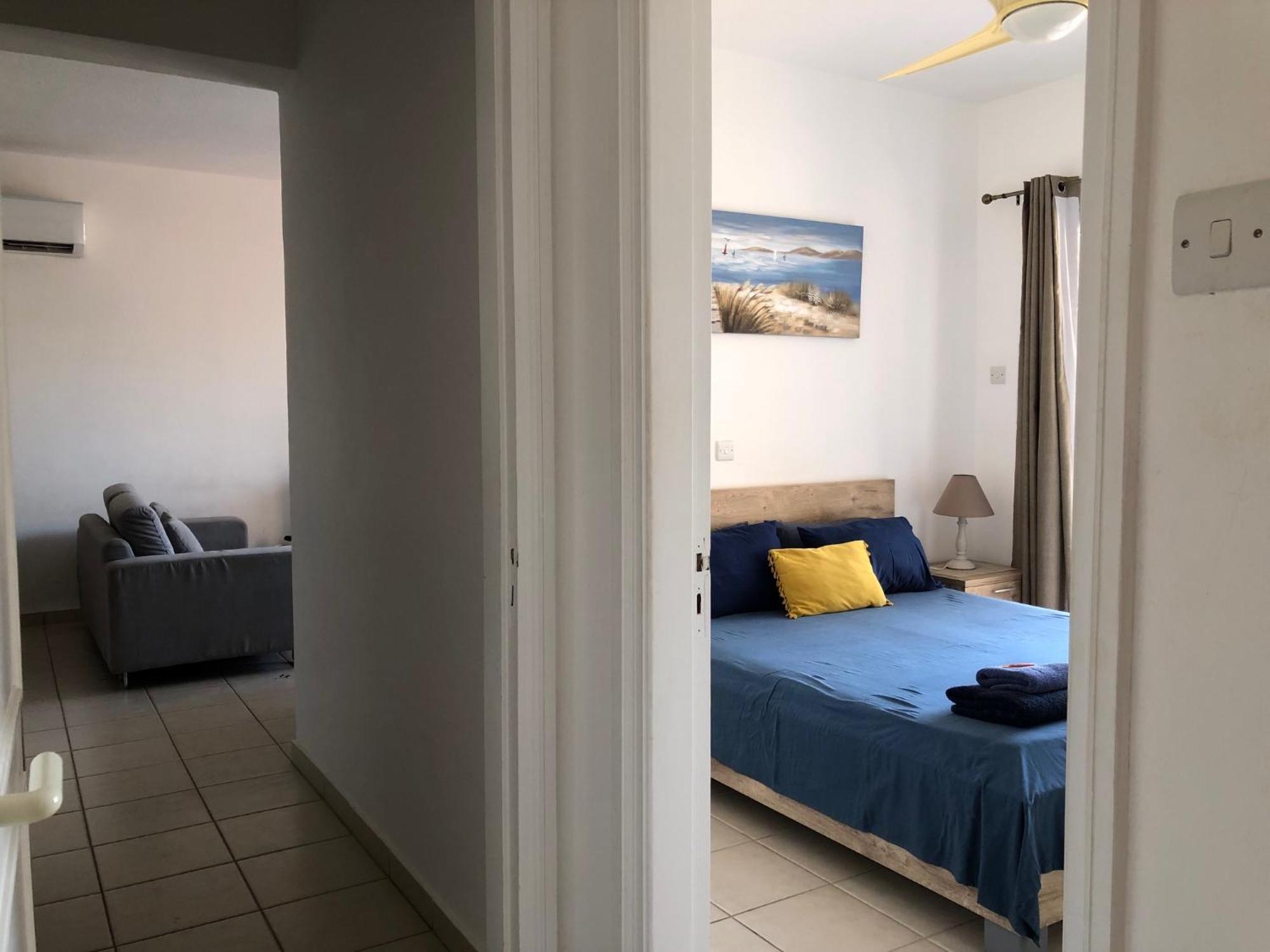 Kings Palace - Stylish 2 Bed With Sea Views Apartment *