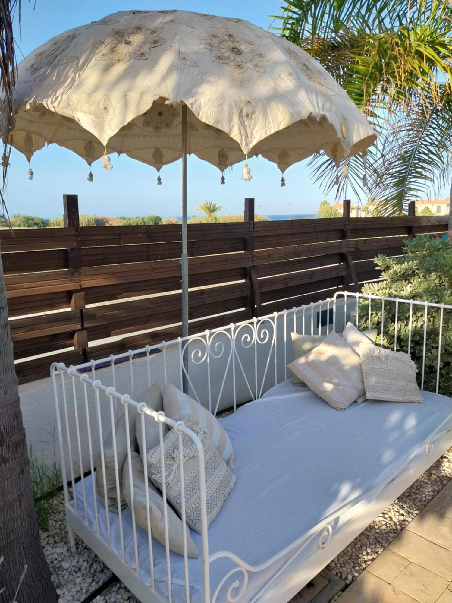 Chill And Joy Villa Paralimni