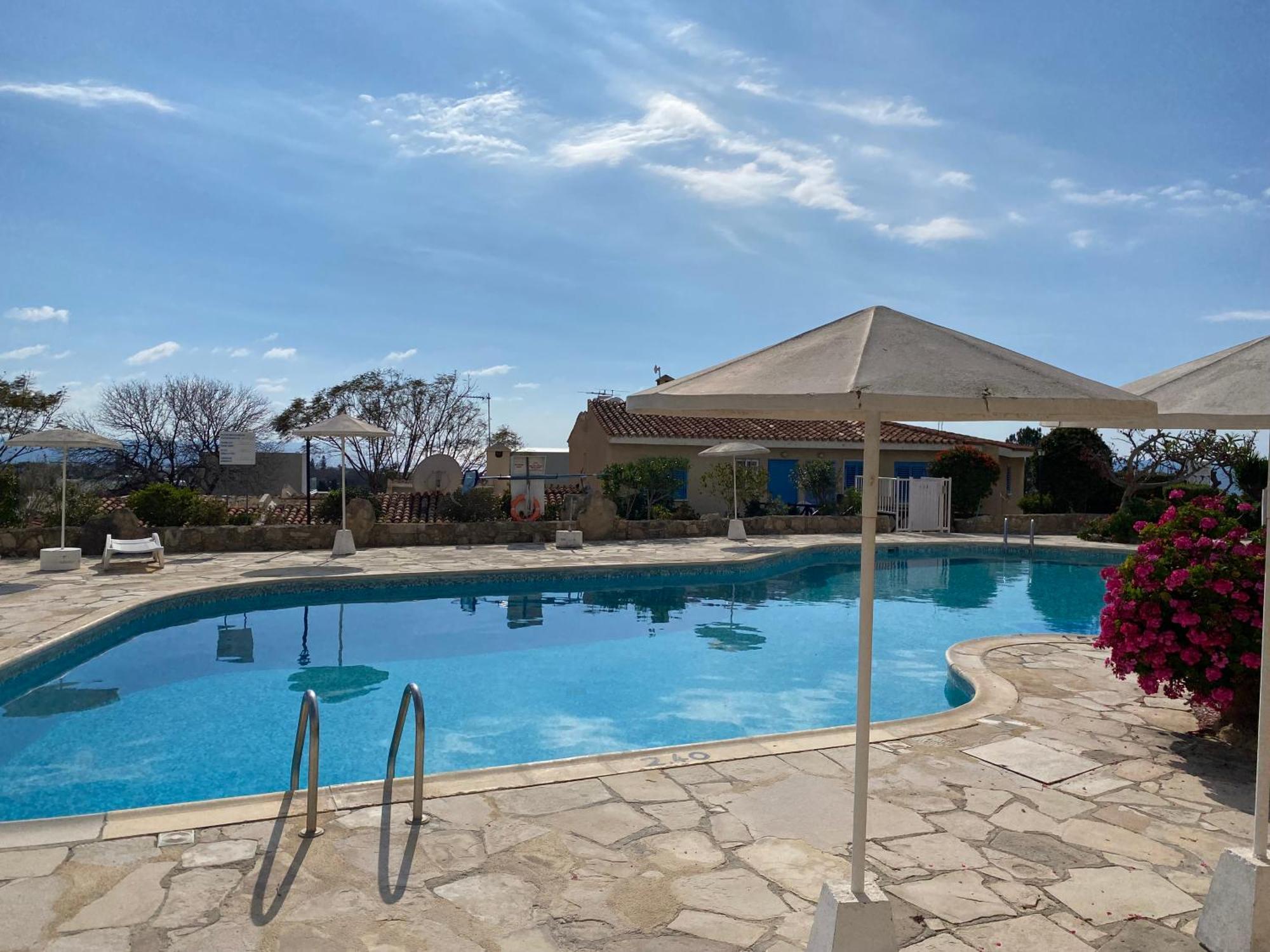Mediterranean Cottage, Sea View, Great Location *