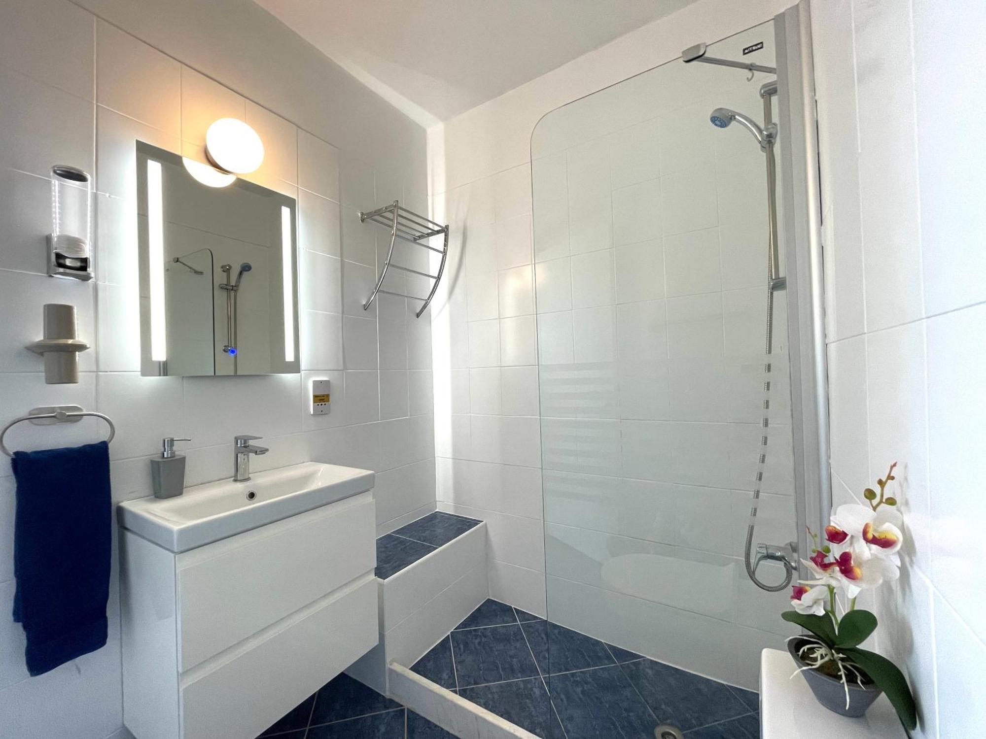 Sea View Penthouse-style * Klorakas