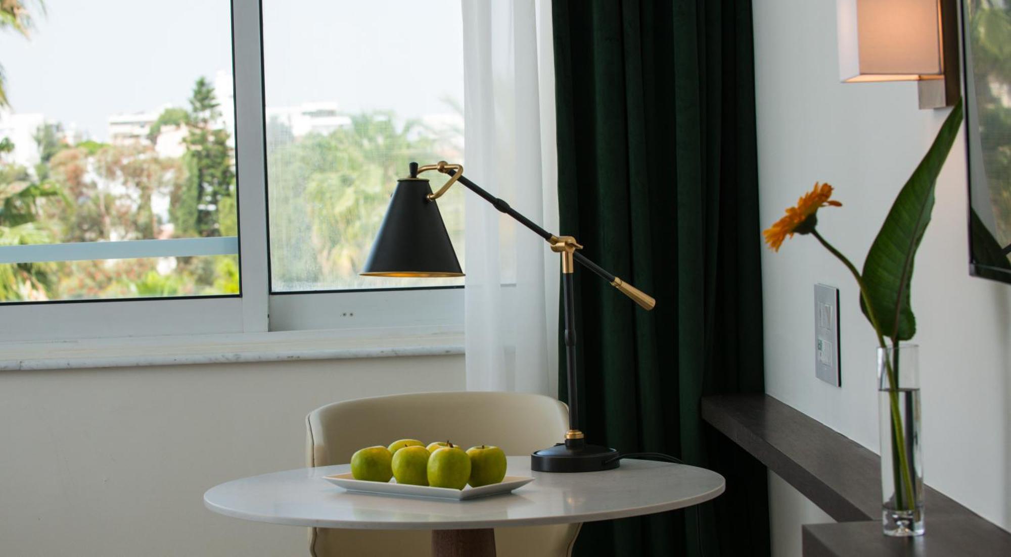 Hilton 5* Nicosia