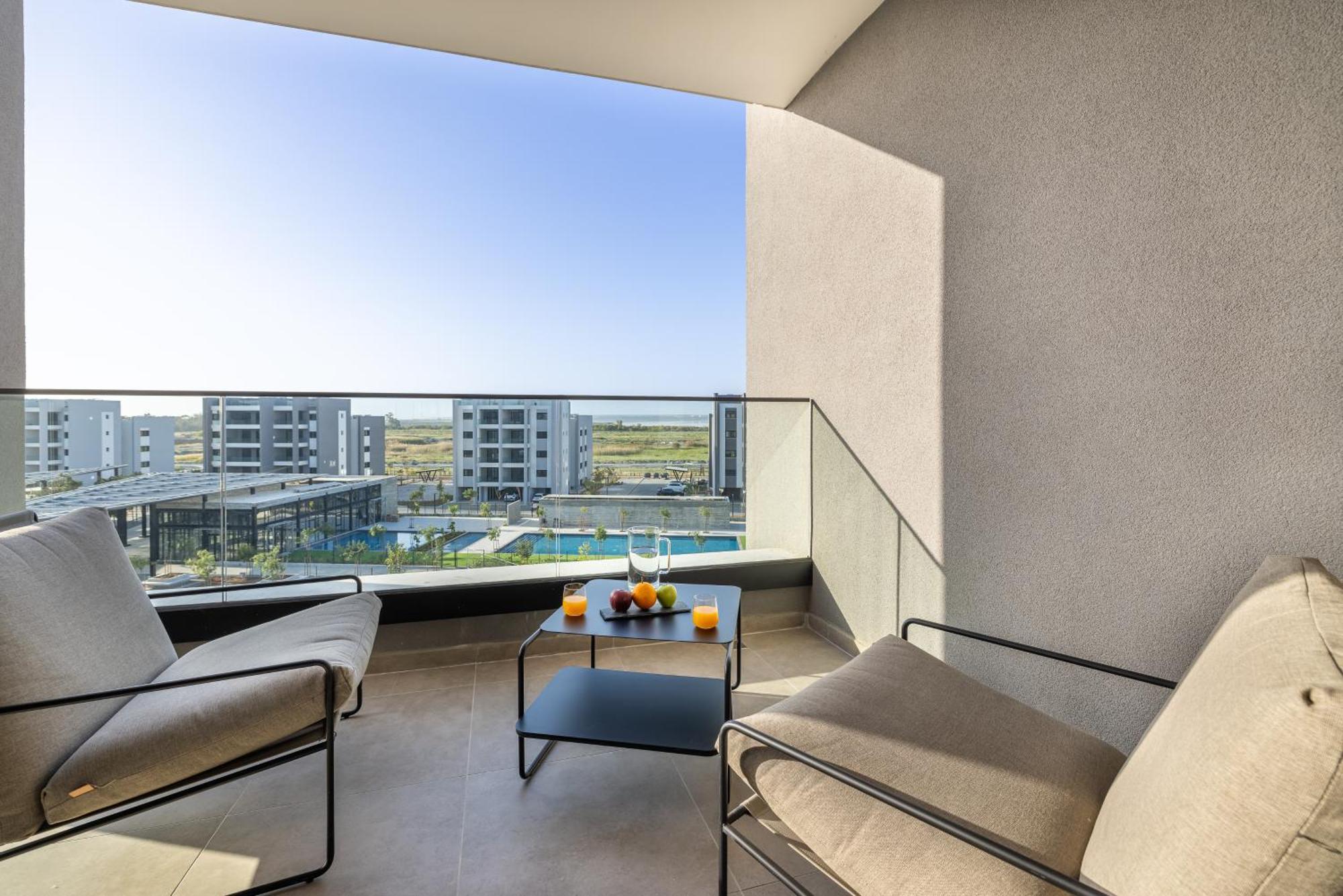 Sunset Gardens Apartment *