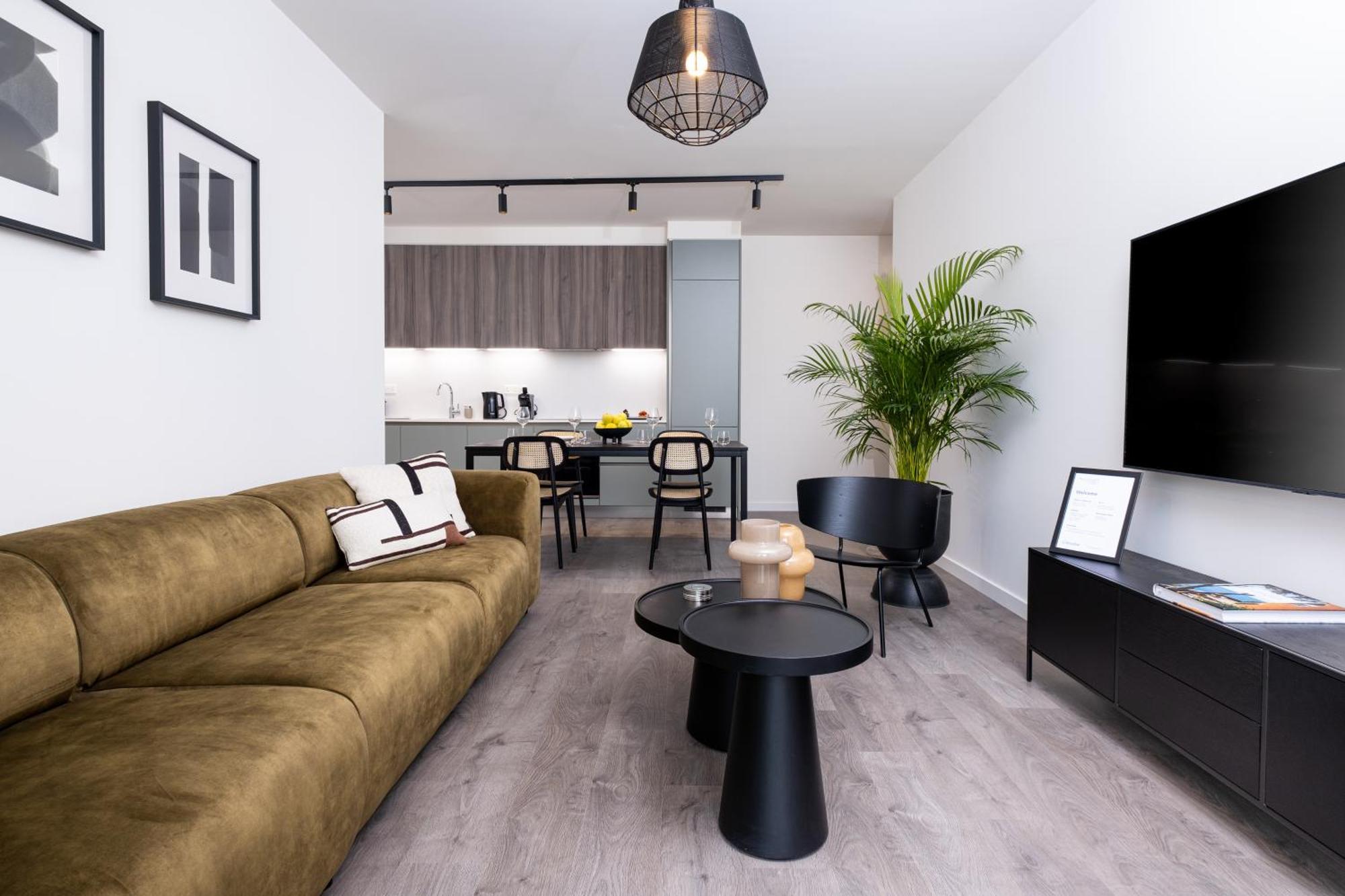 Sunset Gardens Apartment