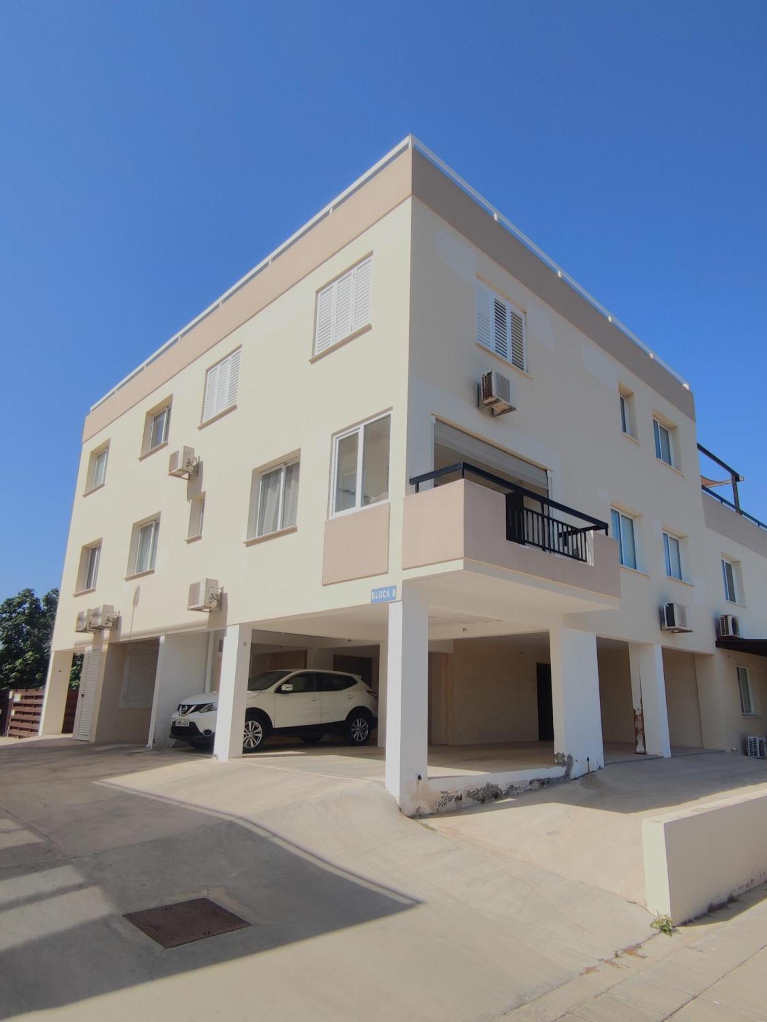 Pantelia Apartment