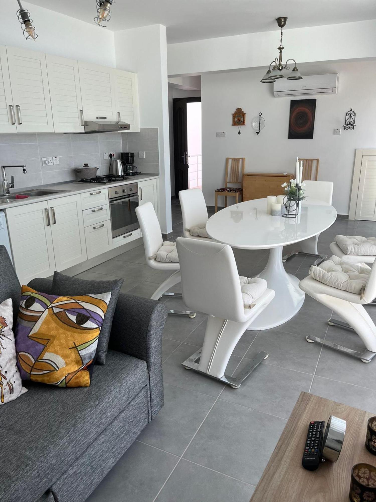 пентхаус двух спальный с видом на море и горы в татлысу Apartment *