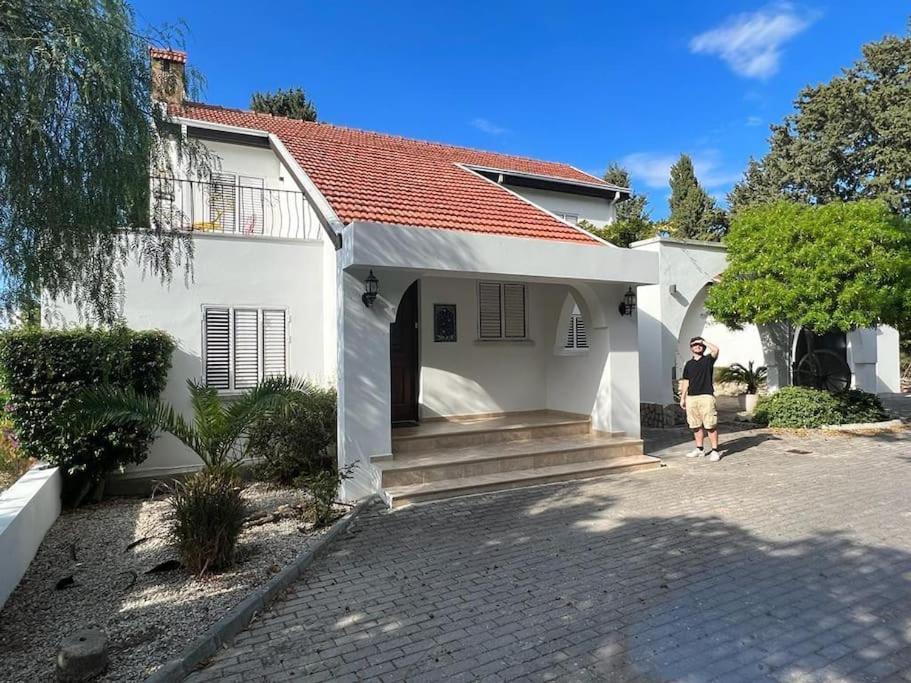 Villa Sonbahar With Private Pool Kyrenia North Cyprus *