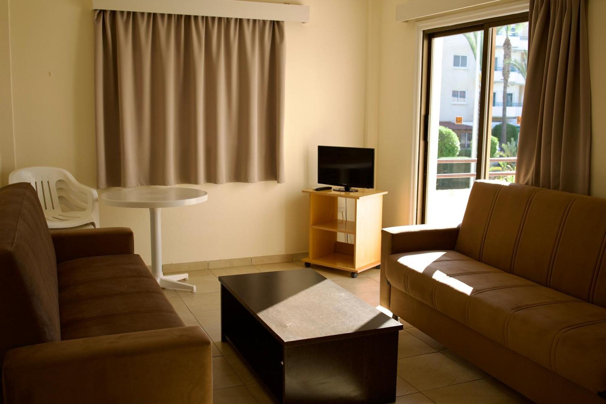 Maricosta Aparthotel