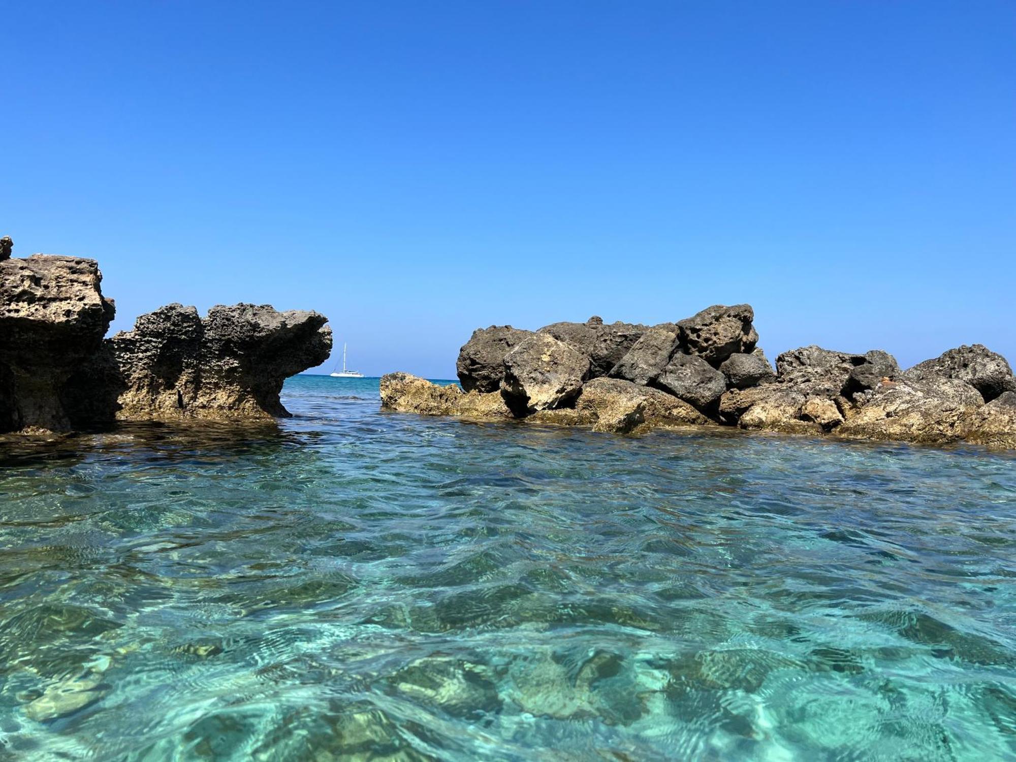 Adelais Bay