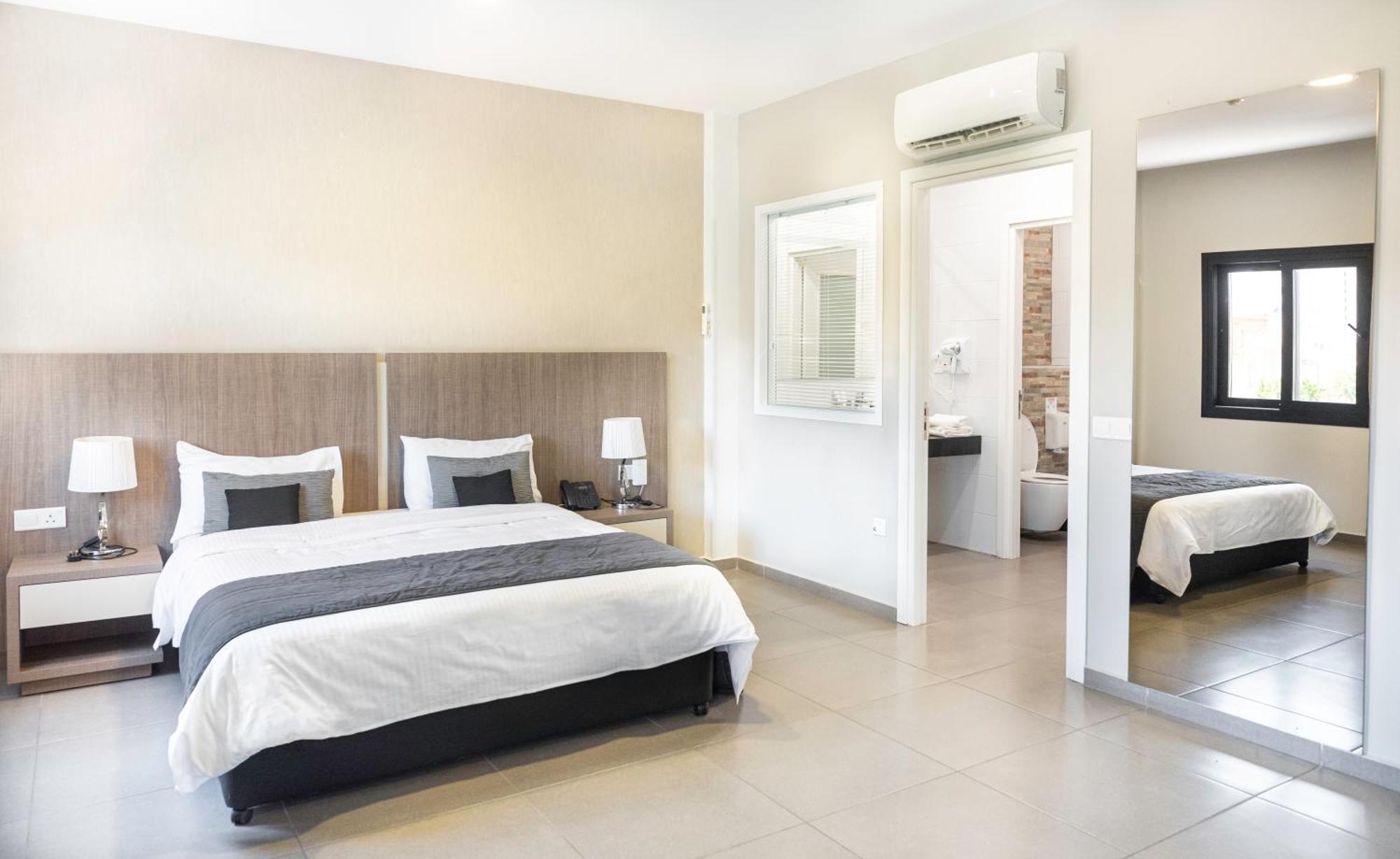 Rise Urban Art Hotel 3*