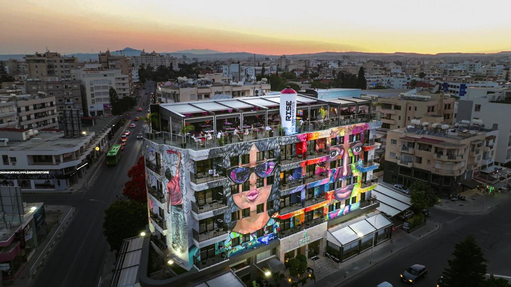 Rise Urban Art Hotel 3*