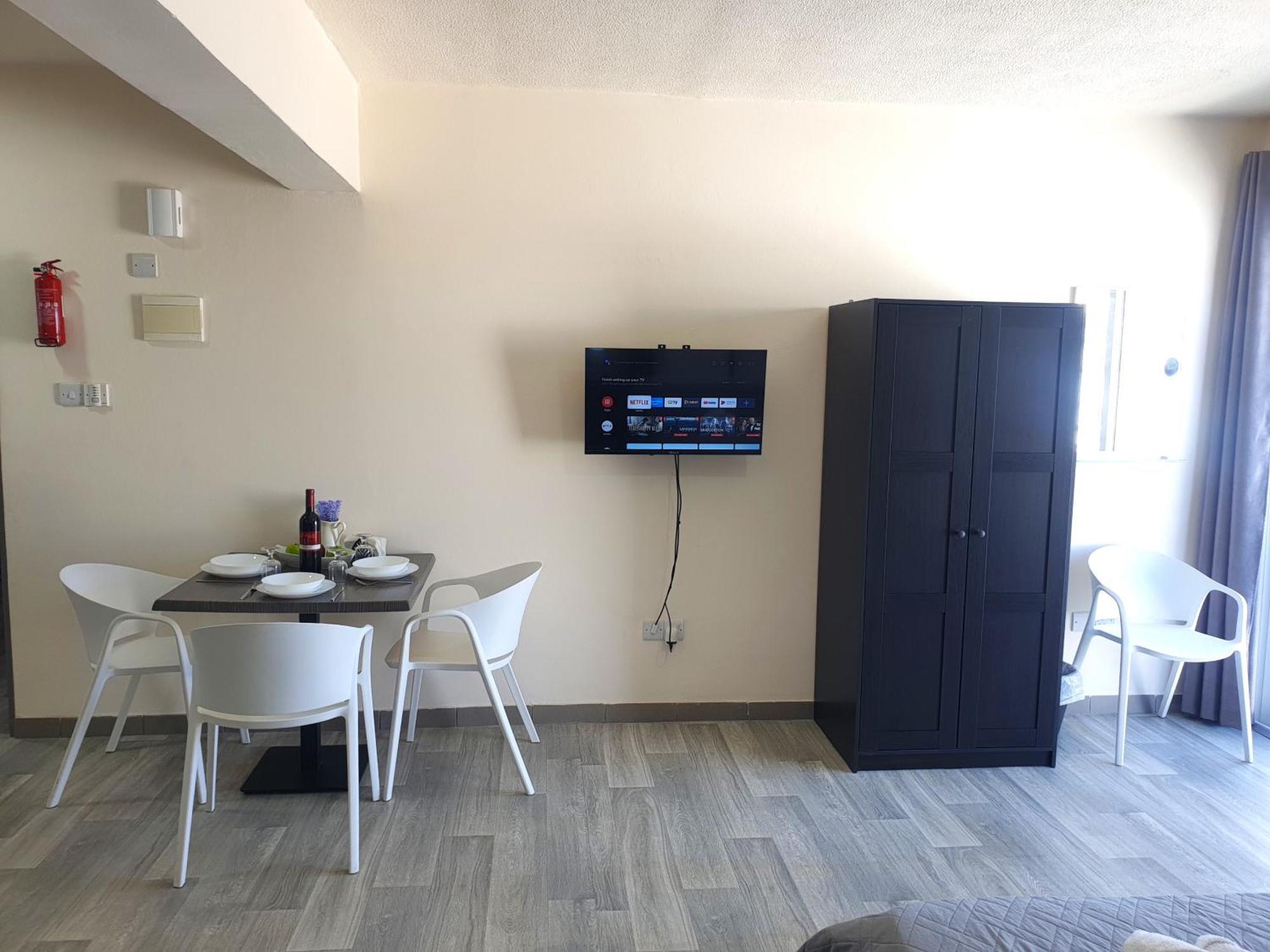Leucolla Hill & Sea Apartment Protaras