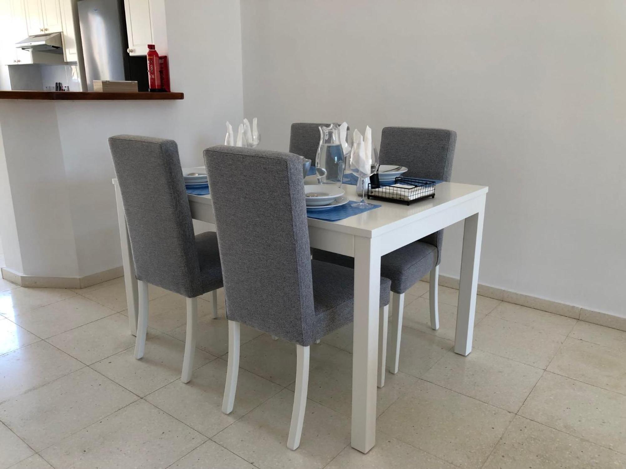 Regina Gardens - Modern 2 Bed Maisonette * Paphos