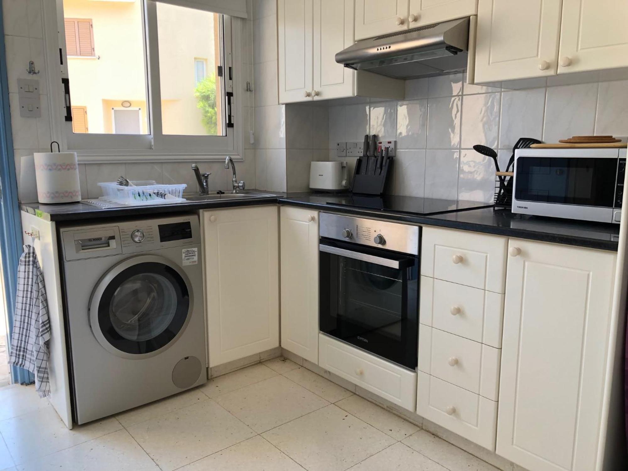 Holiday home Regina Gardens - Modern 2 Bed Maisonette *