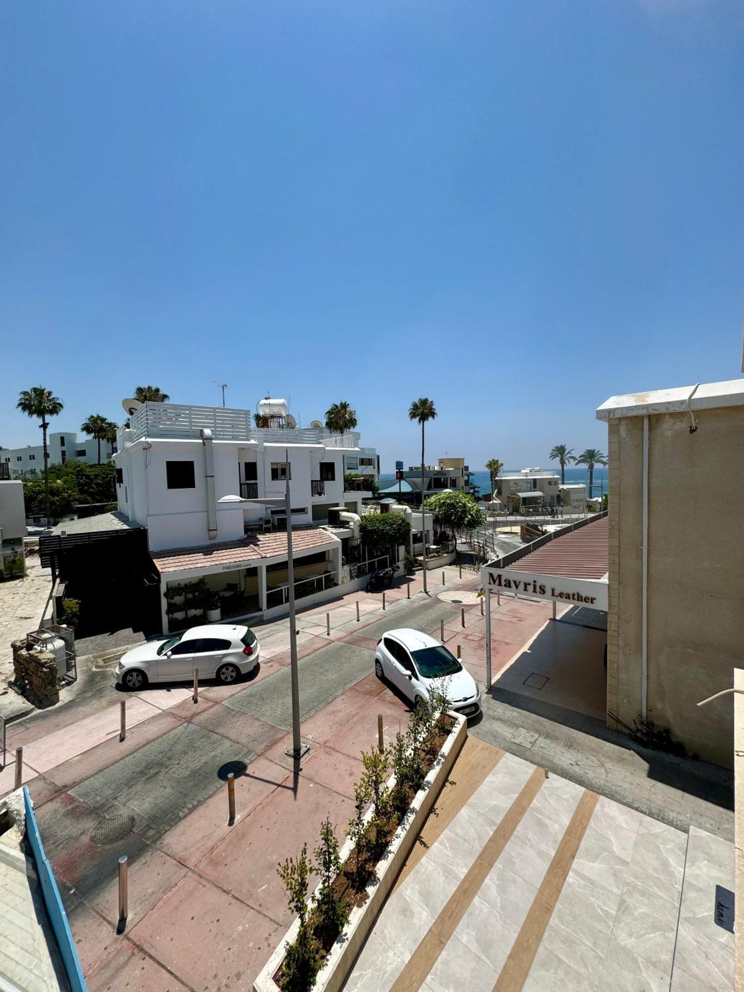 Luxury Two Bed Kato Flat Apartment Paphos