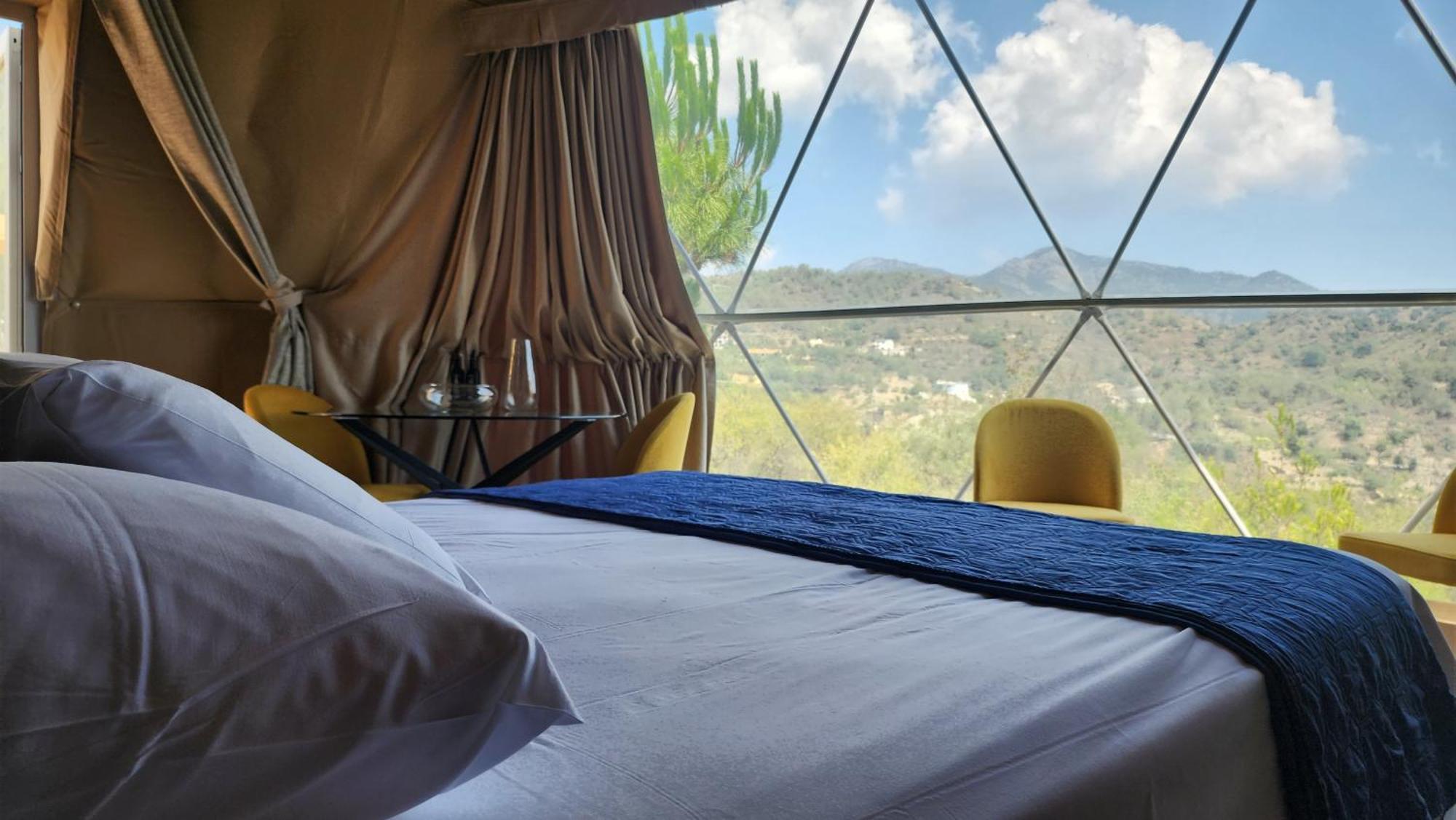 Glamping Boutique Luxe tent *