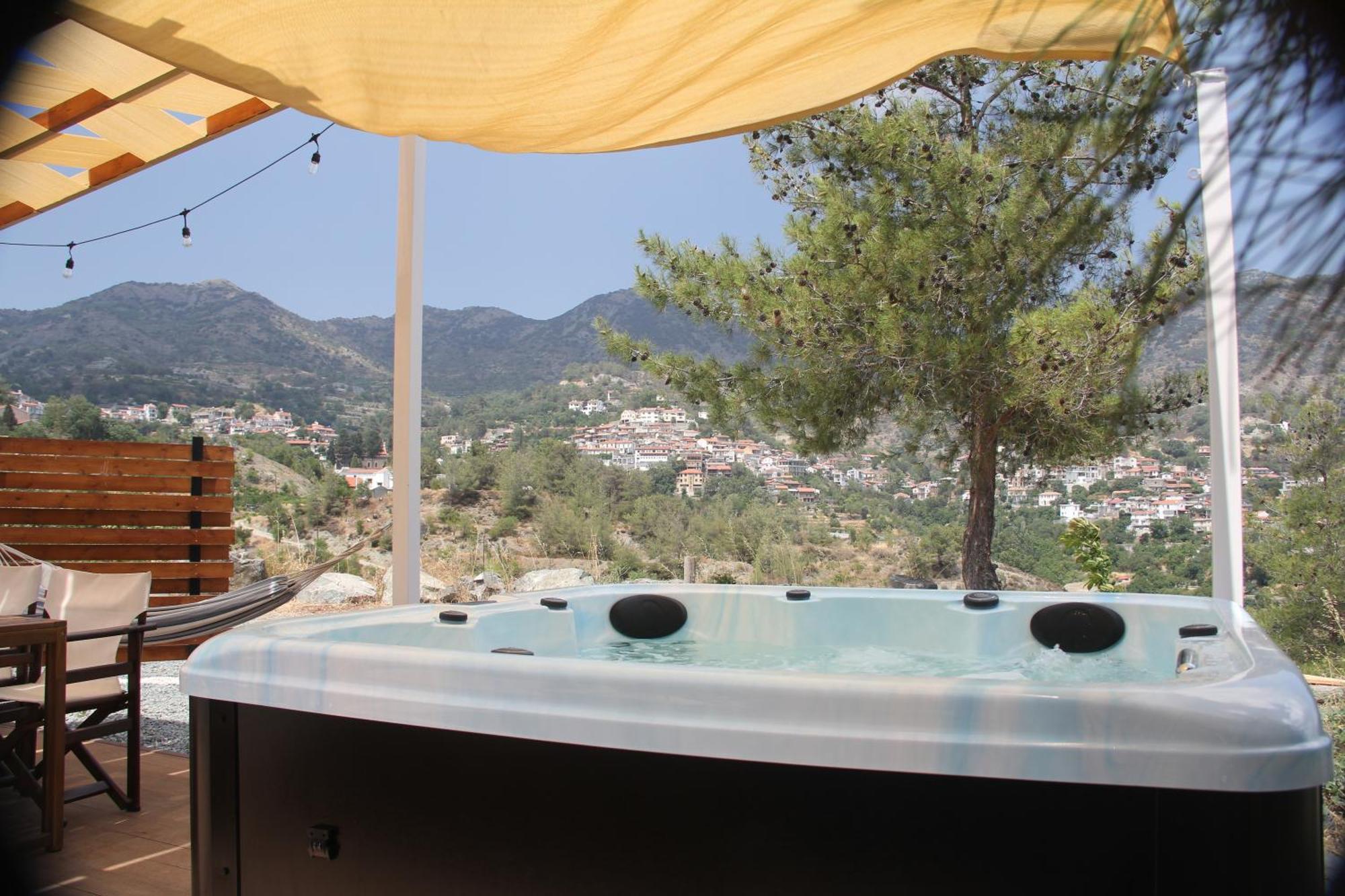Luxe tent Glamping Boutique Agros