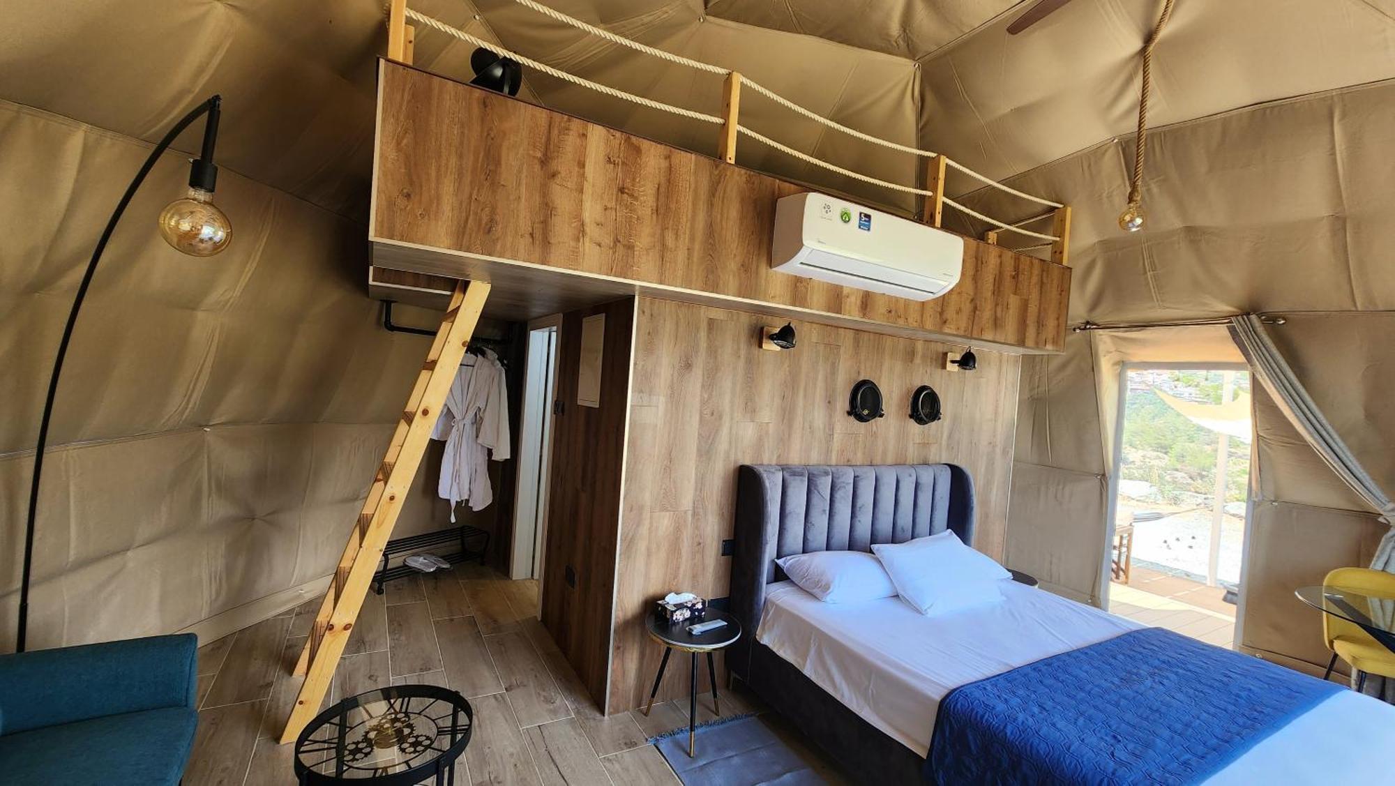 Luxury tent Glamping Boutique
