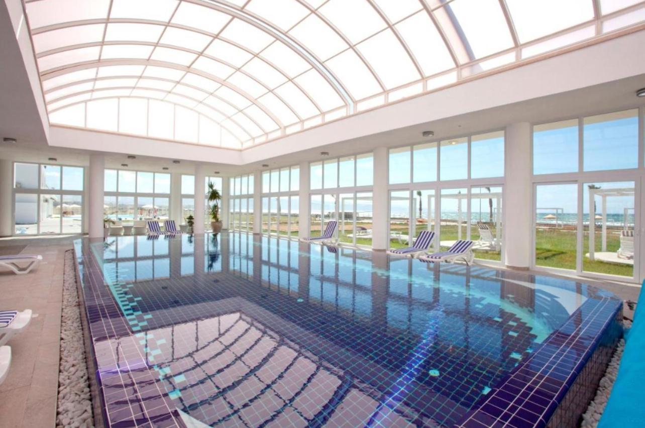 Aphrodite Beachfront Apartment