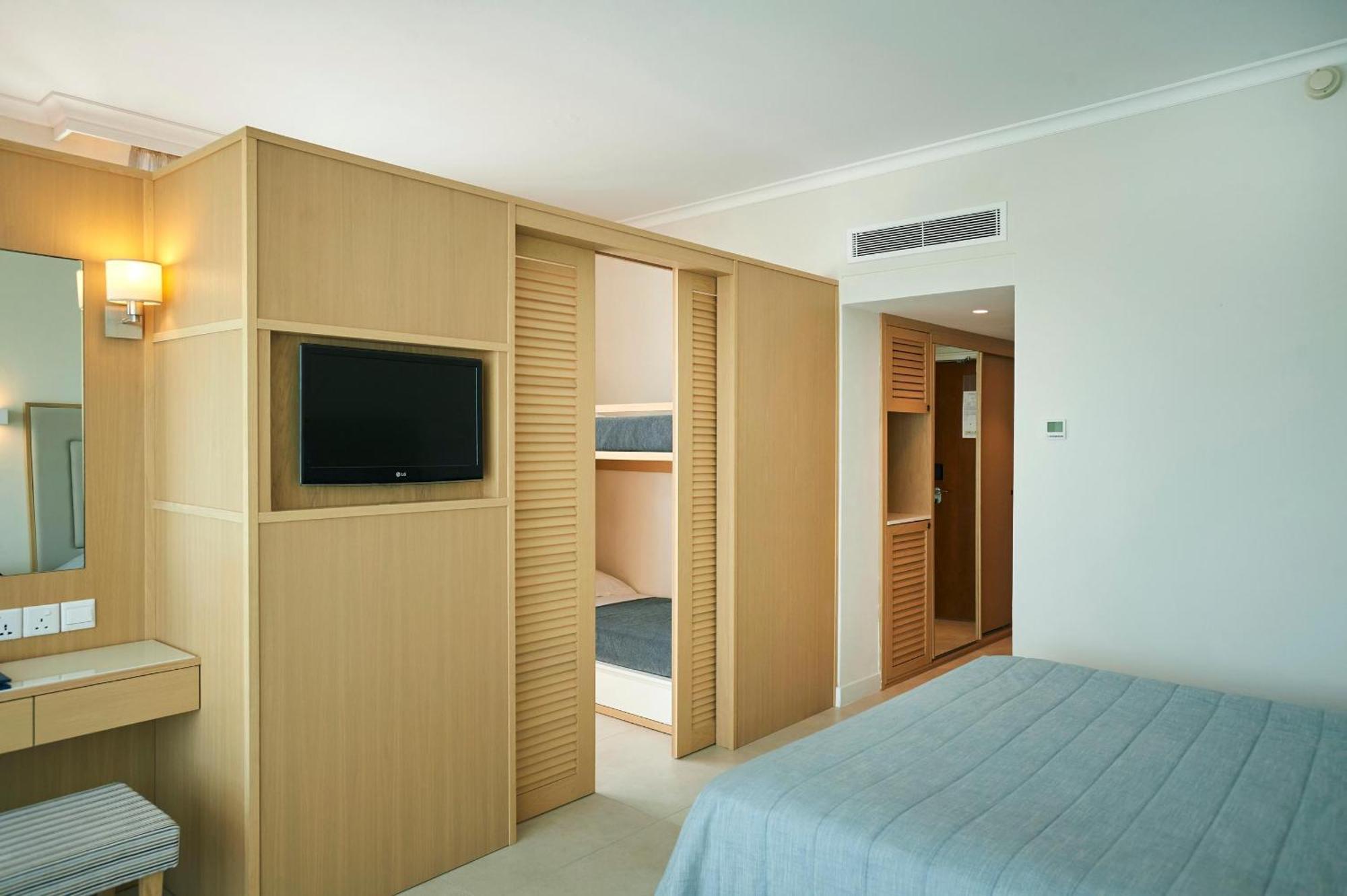 Sunrise 5* Protaras