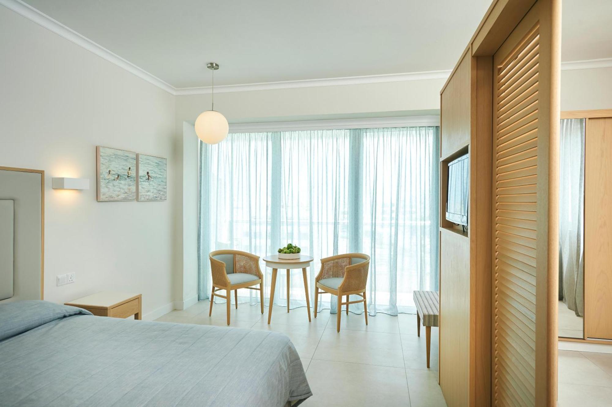 Hotel Sunrise 5*