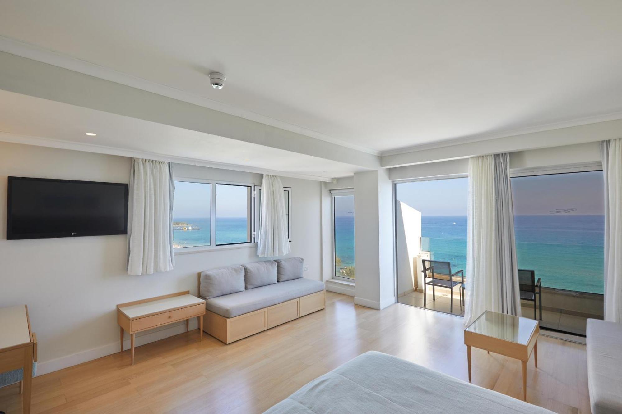 Sunrise 5* Protaras
