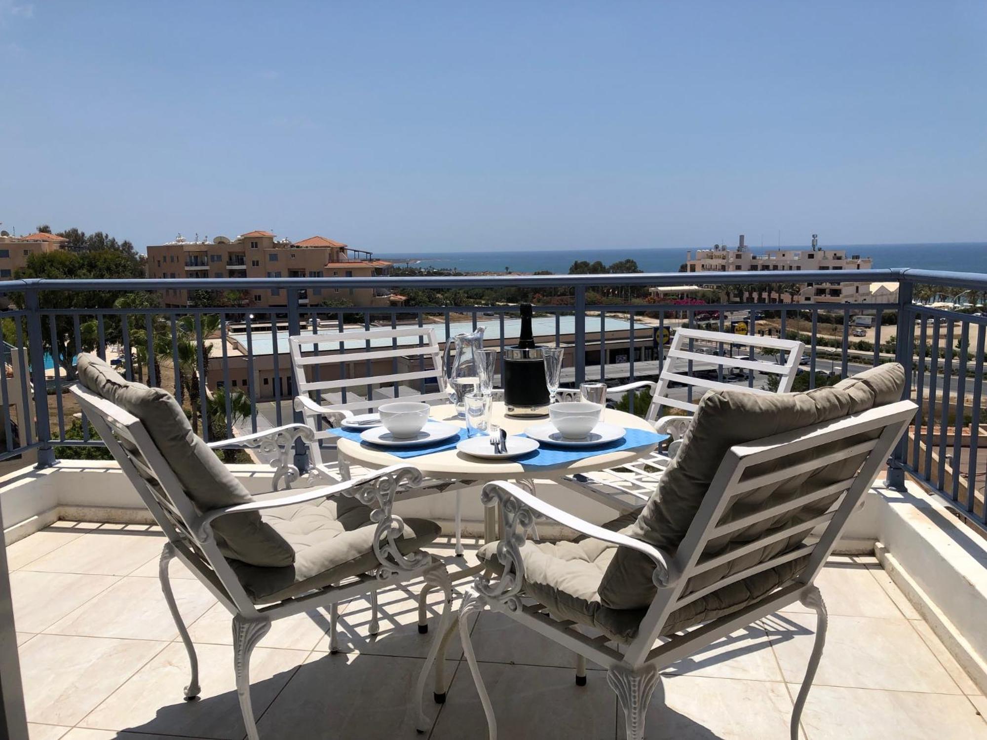 Kings Palace - Modern Penthouse With Incredible Sea Views Apartment Paphos