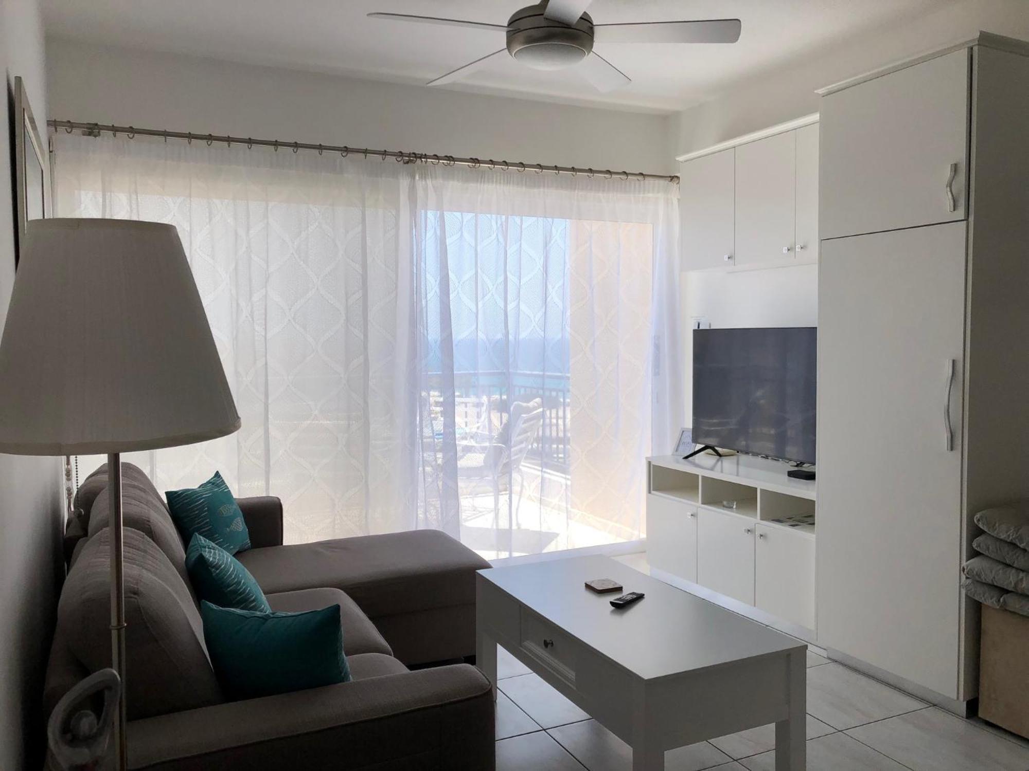 Kings Palace - Modern Penthouse With Incredible Sea Views Apartment Paphos