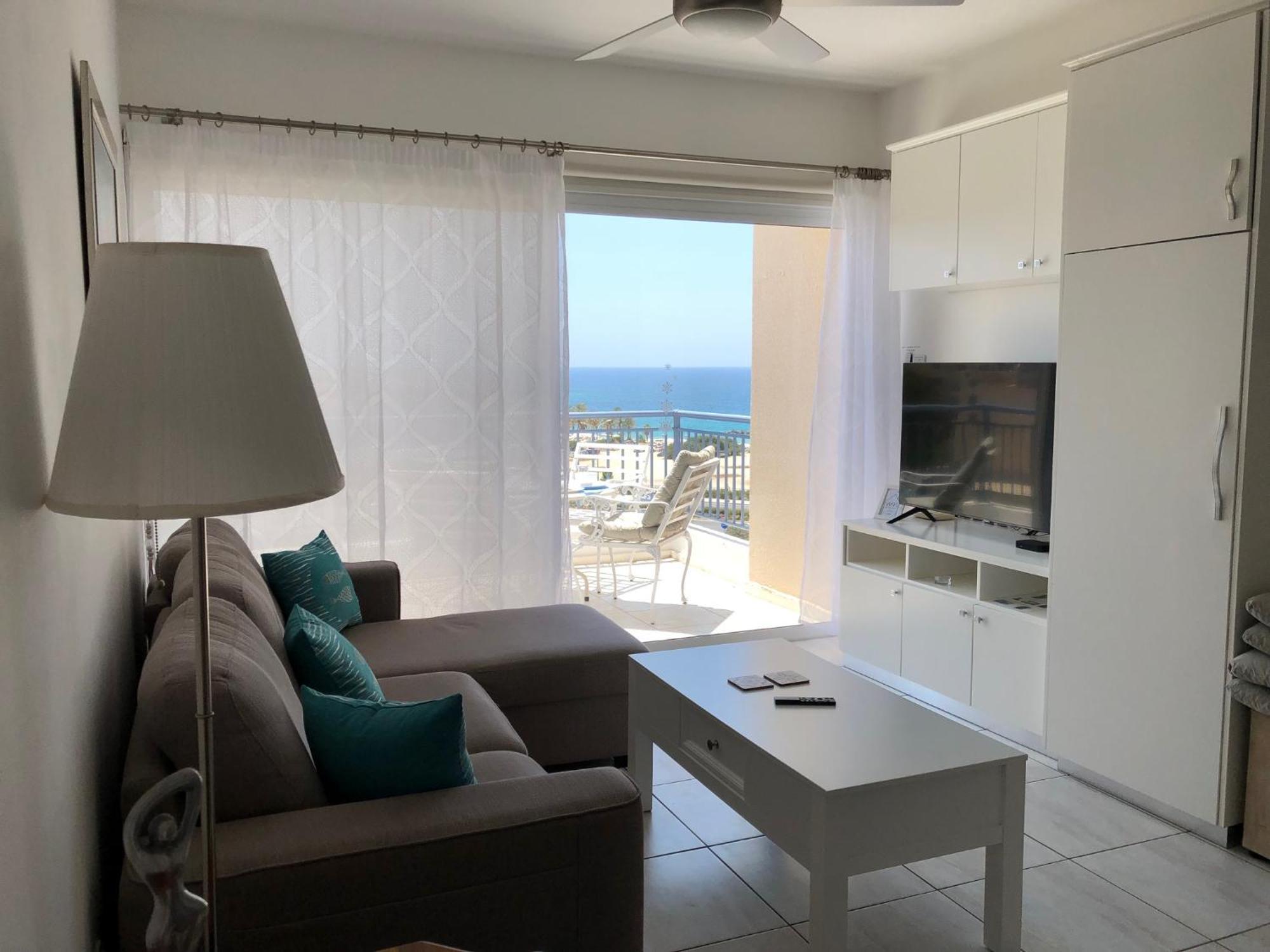Kings Palace - Modern Penthouse With Incredible Sea Views Apartment