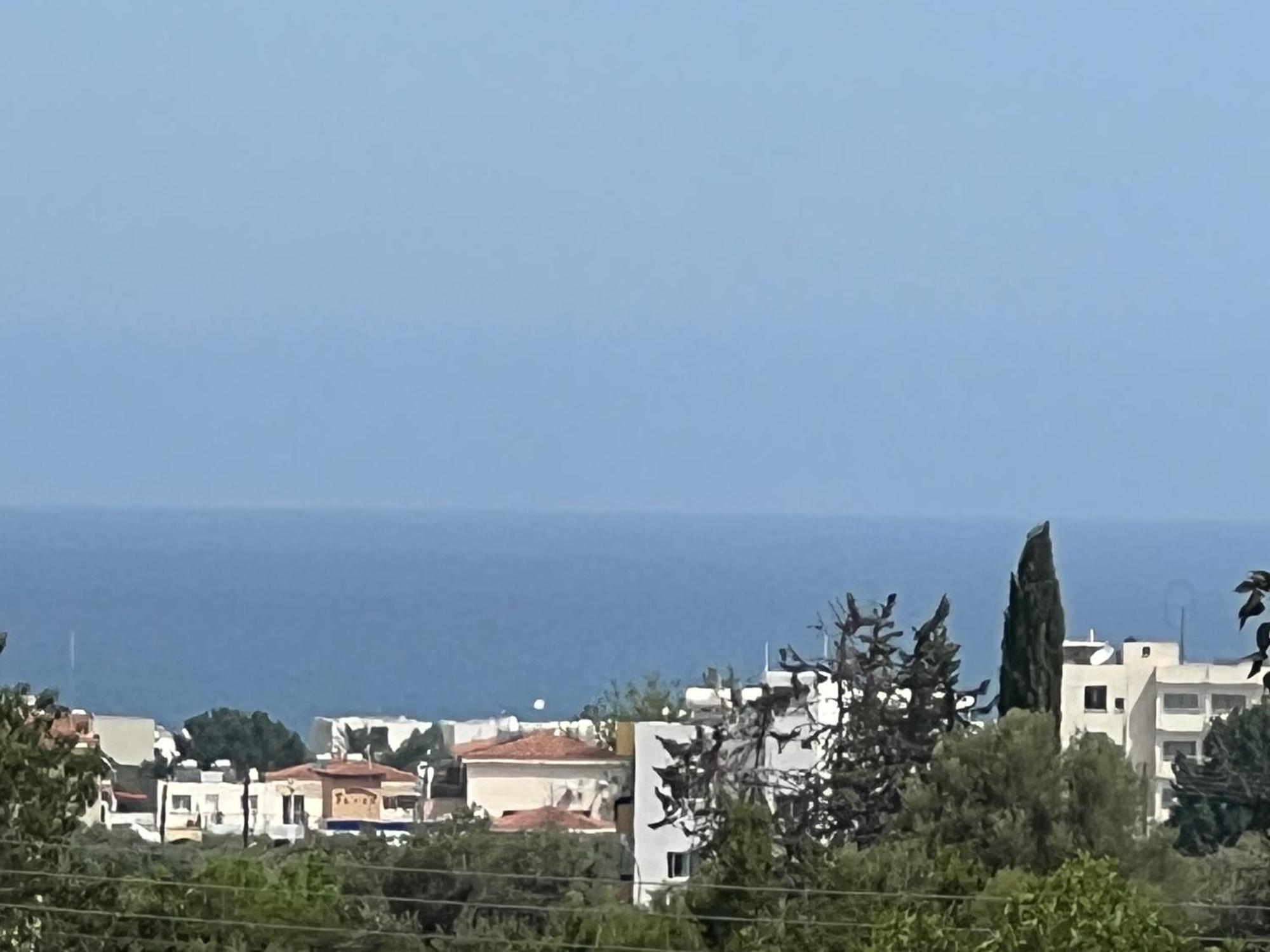 Sea-view Eco-apartment B110 Polis