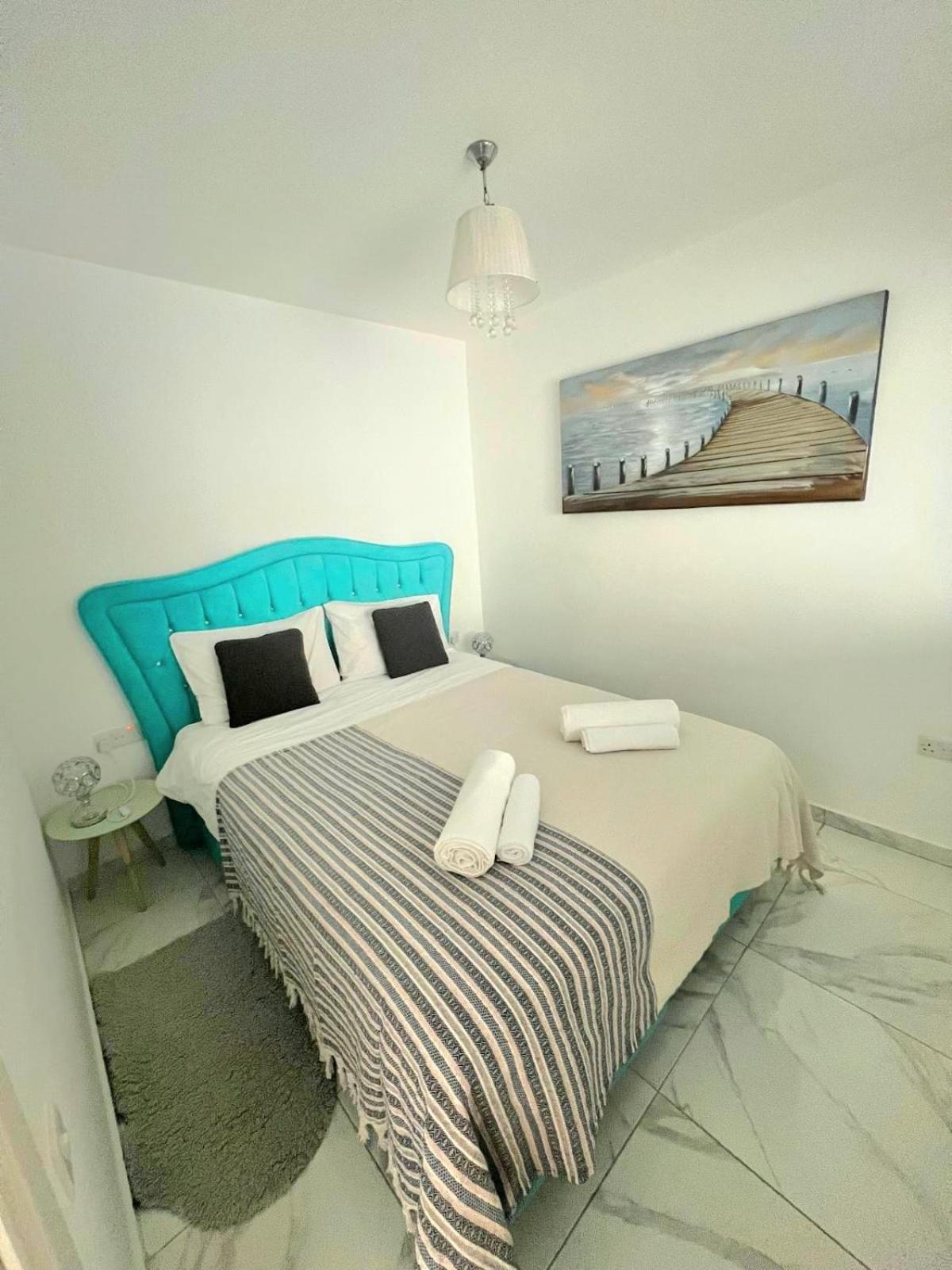 Great Seaview Appartments In Thalassa Apartment *
