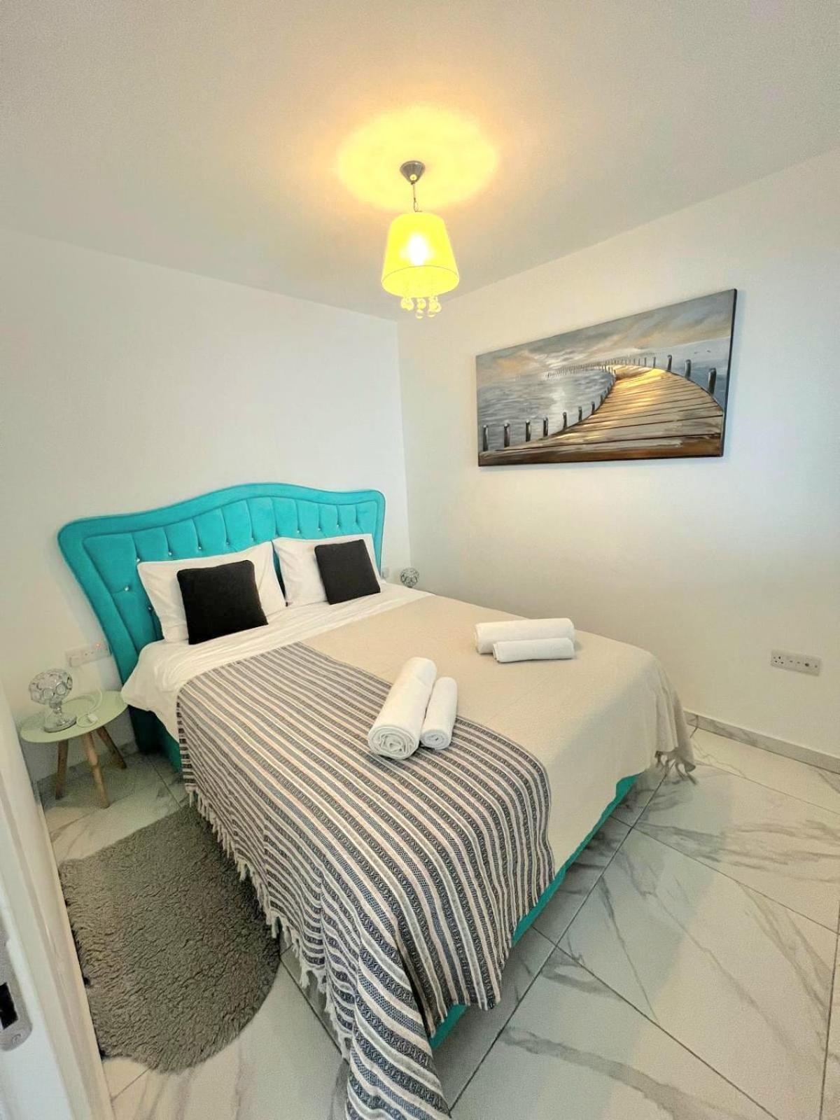 Great Seaview Appartments In Thalassa Apartment
