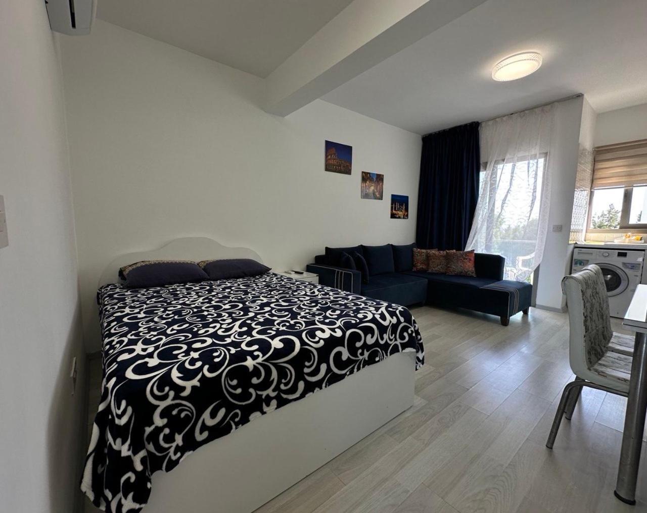 Apartment Seaview And Mountainview Kyrenia (Northern Cyprus)
