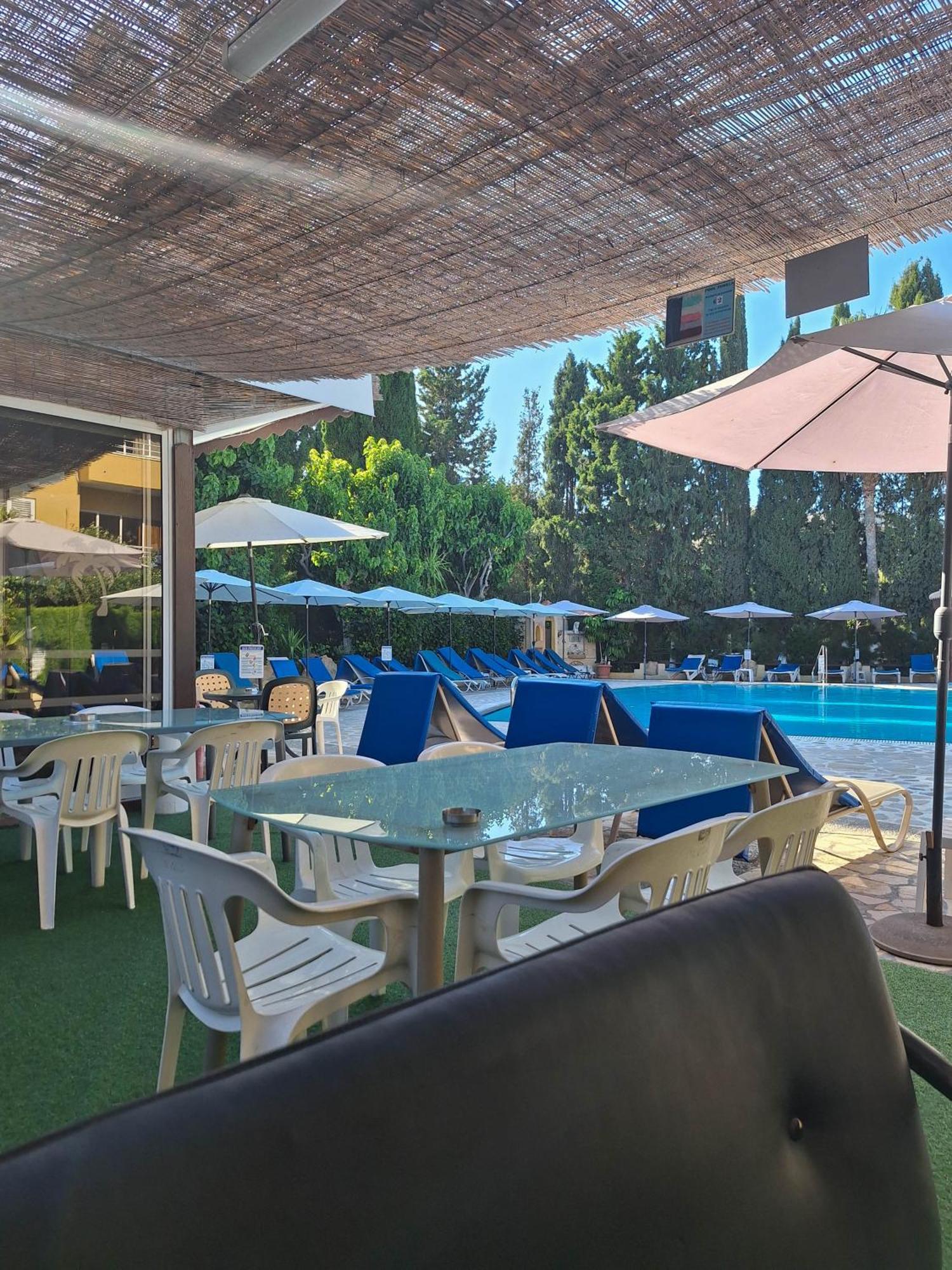 Apollonia Aparthotel