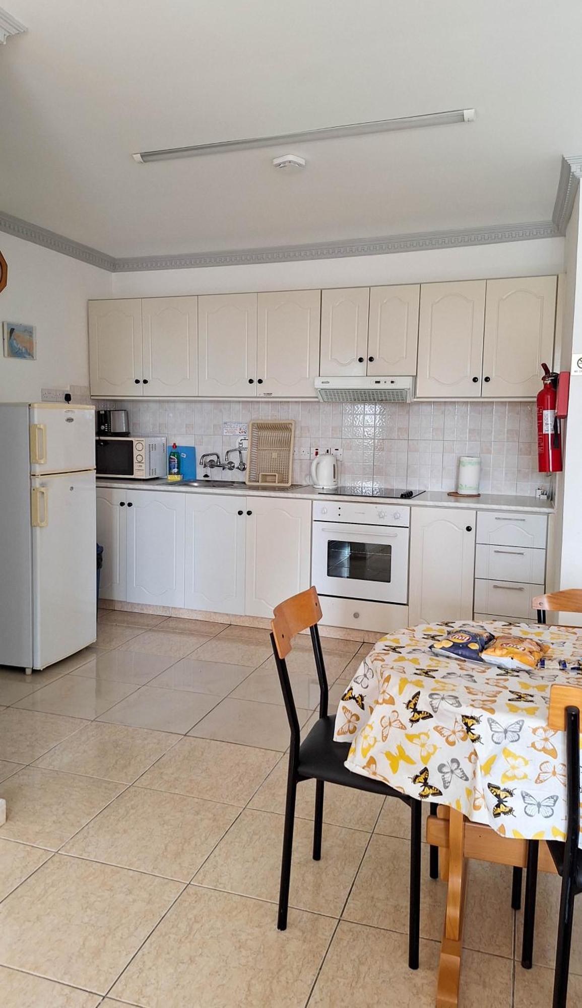 Apollonia Aparthotel 2*