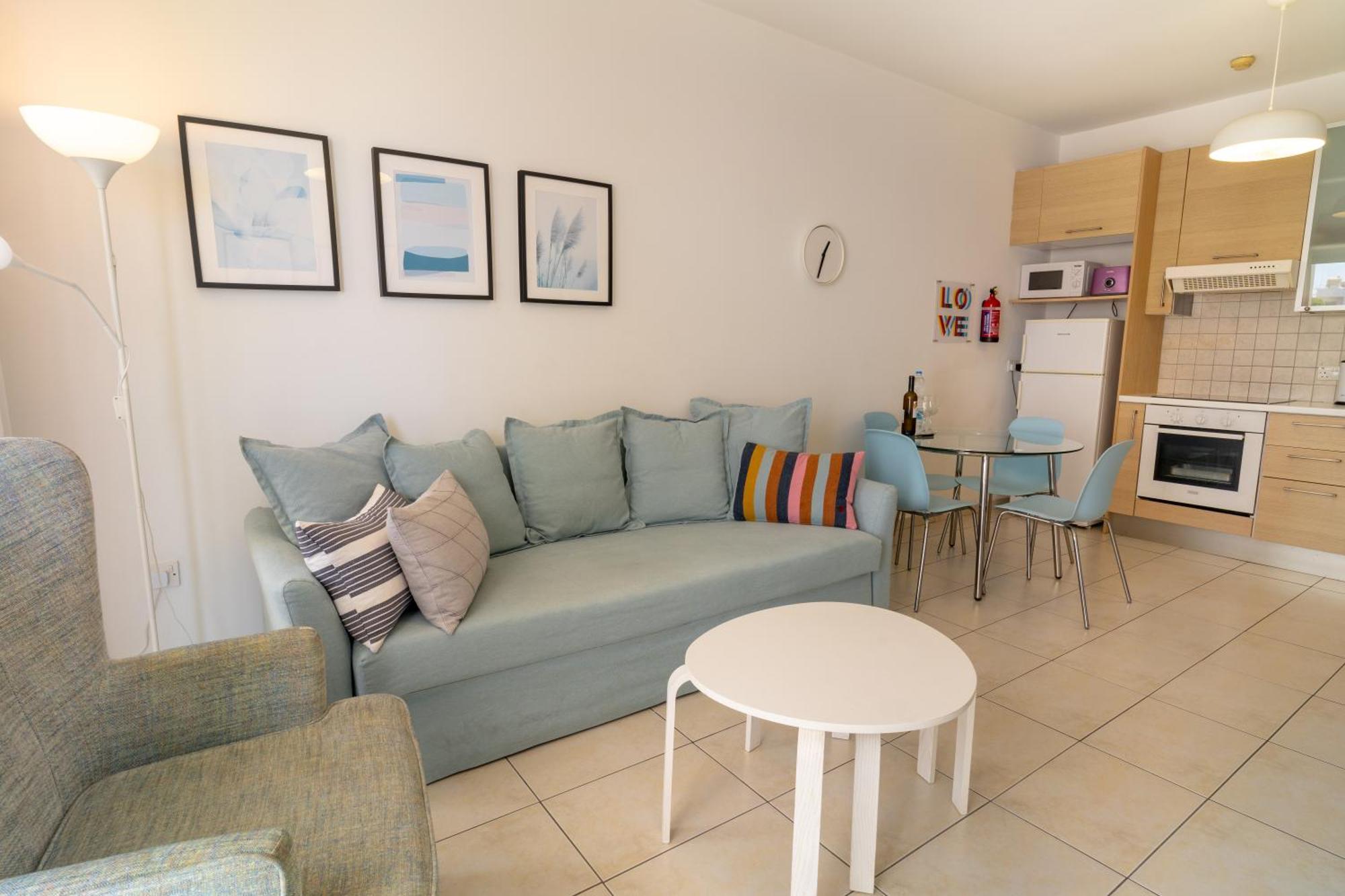 Blue Dawn Center Flat * Larnaca