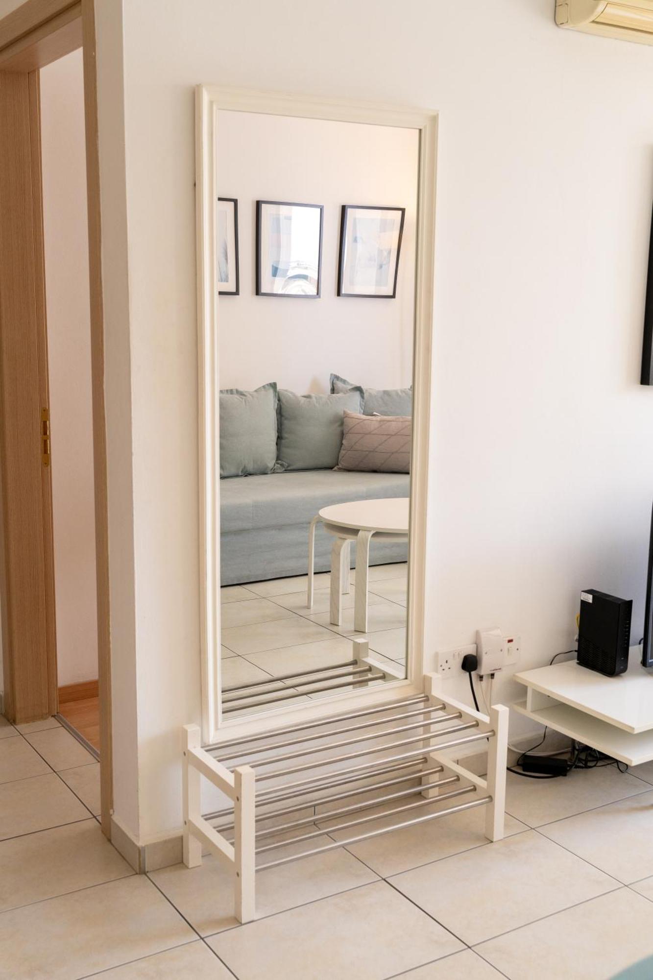 Blue Dawn Center Flat Apartment Larnaca