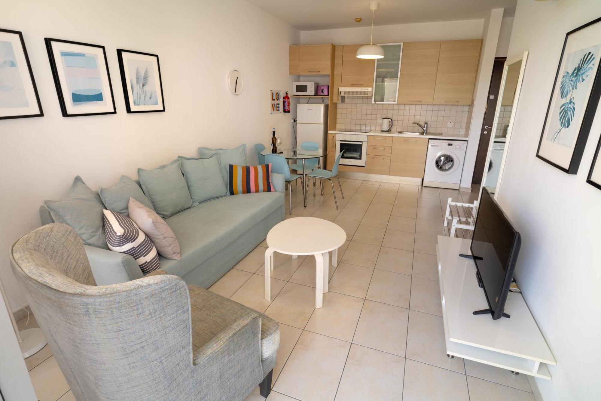 Blue Dawn Center Flat Apartment