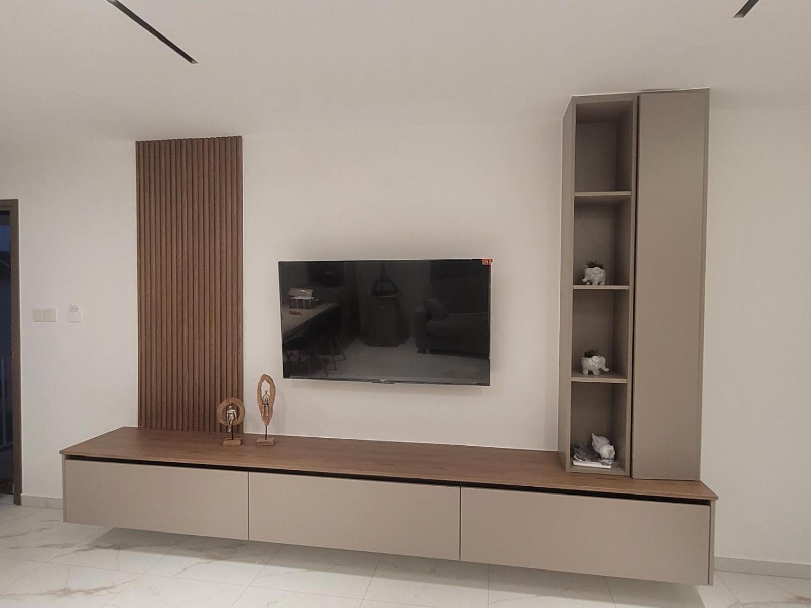 Iolena Seaview Apartment