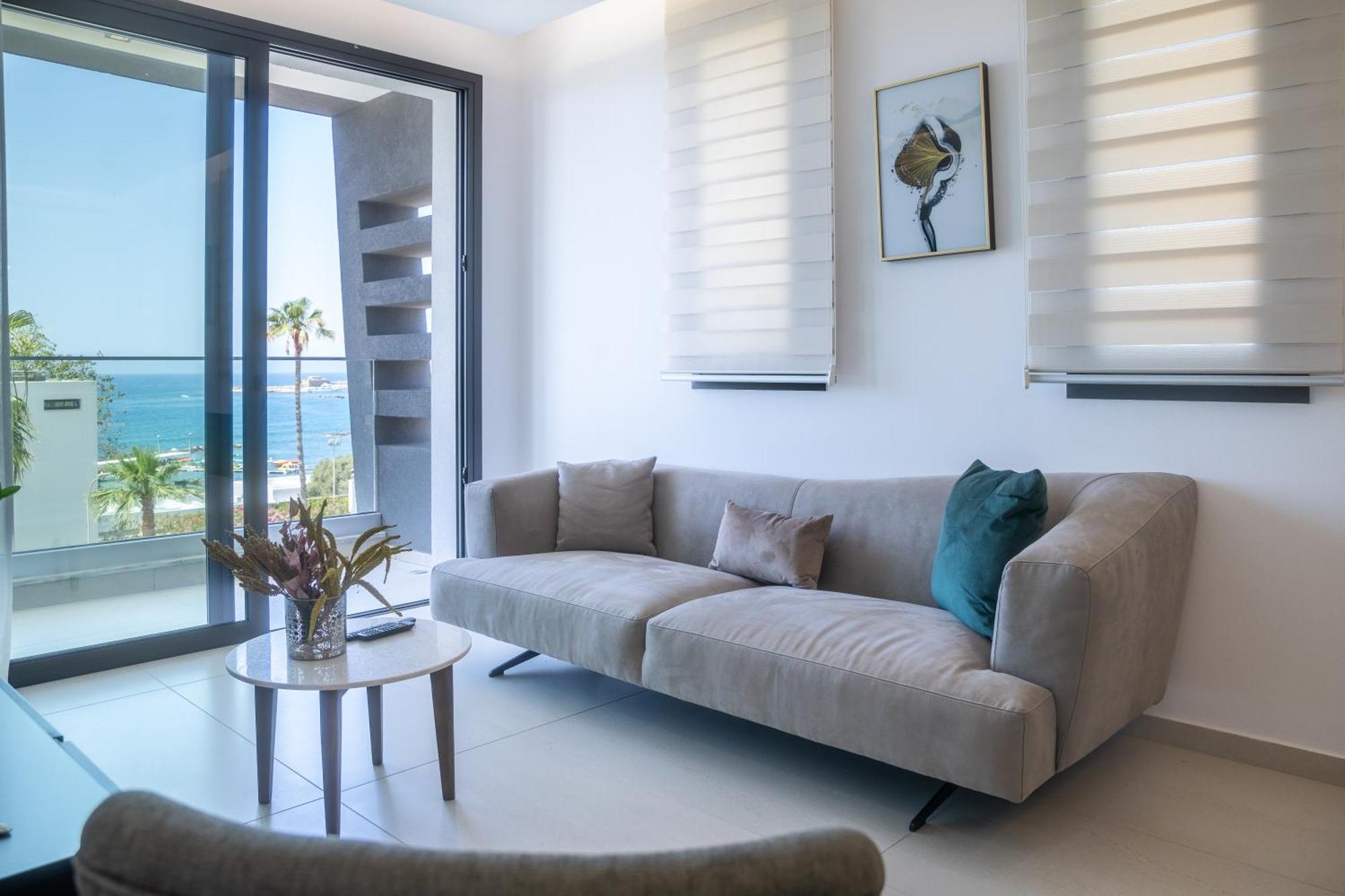 Aparthotel Waterside Sea View *