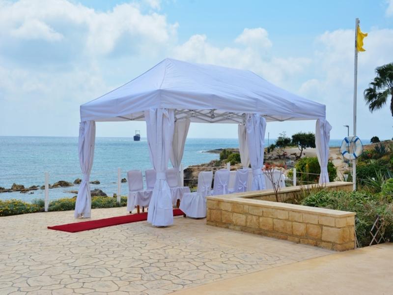 Akti & Village Hotel 4*
