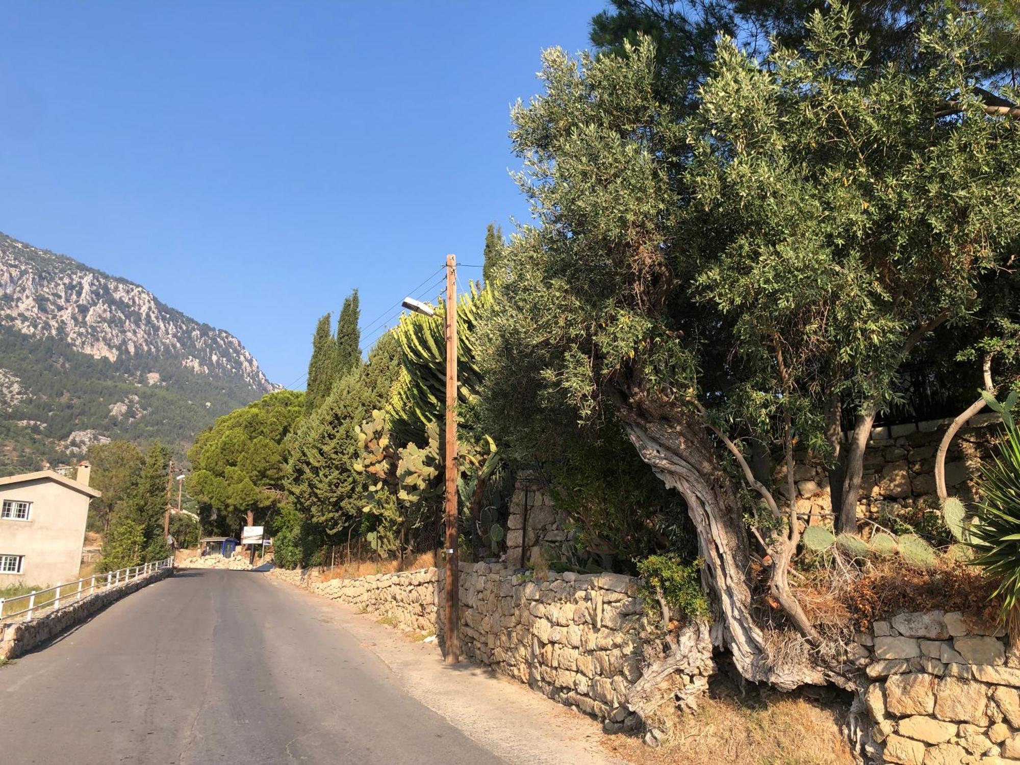 Apartment Silent Hill Homes With Sea And Mountain Views Lapithos (Northern Cyprus)