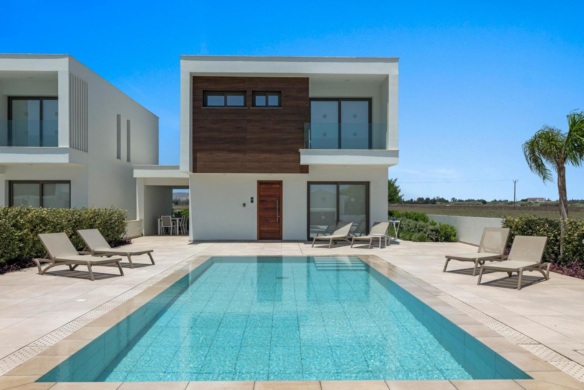 Villa Serenity Waves 9 *