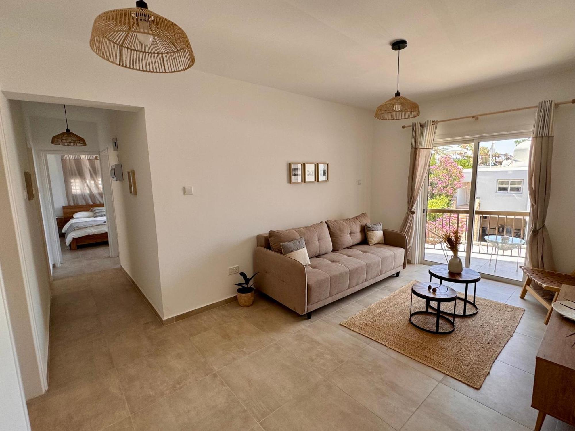 Luxury Two Bed Kato Flat Apartment Paphos