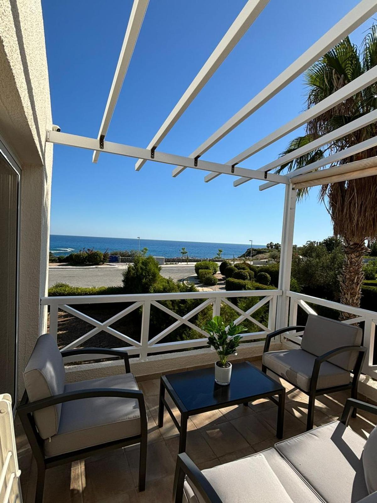 Horizon Bliss At Coral Bay Appartement